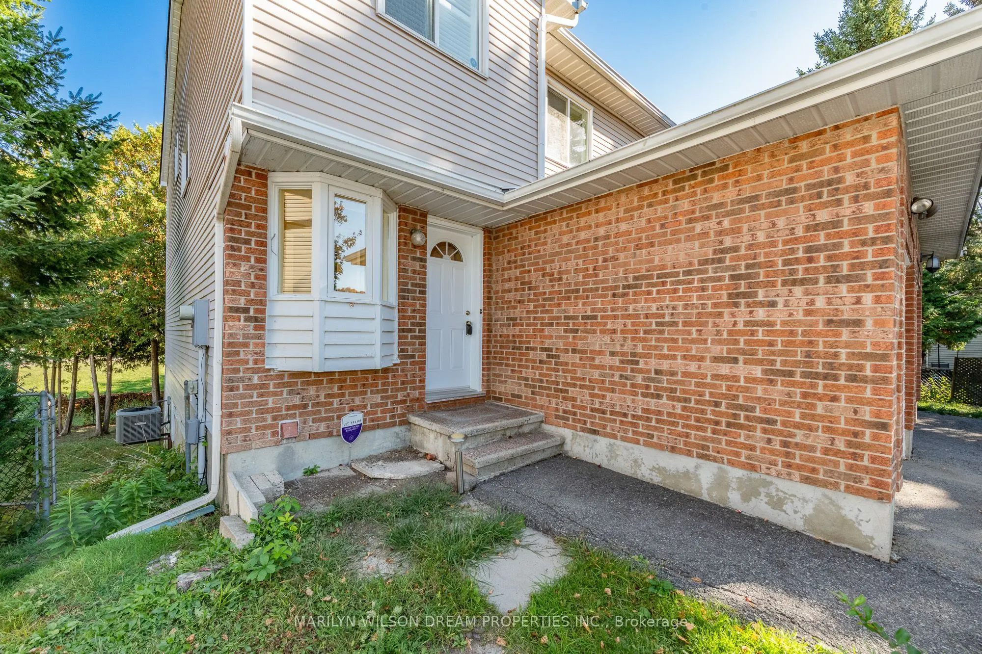 1087 Ormes Place, #26