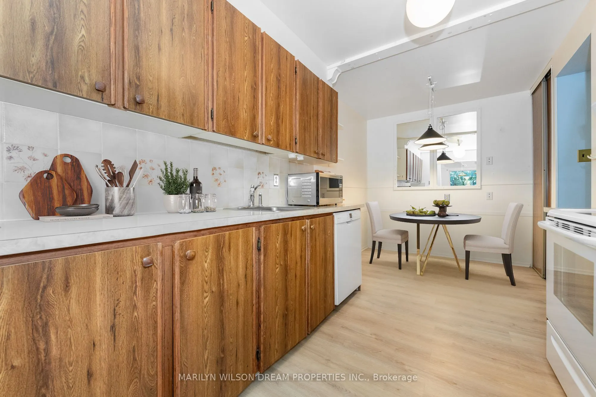 1087 Ormes Place, #26