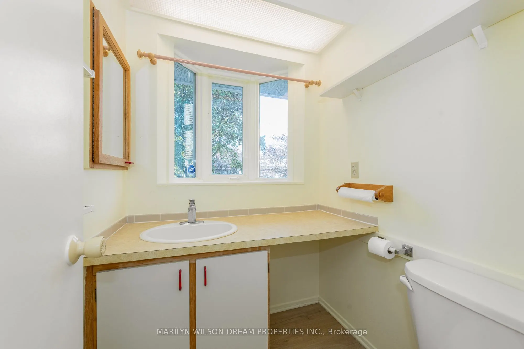 1087 Ormes Place, #26