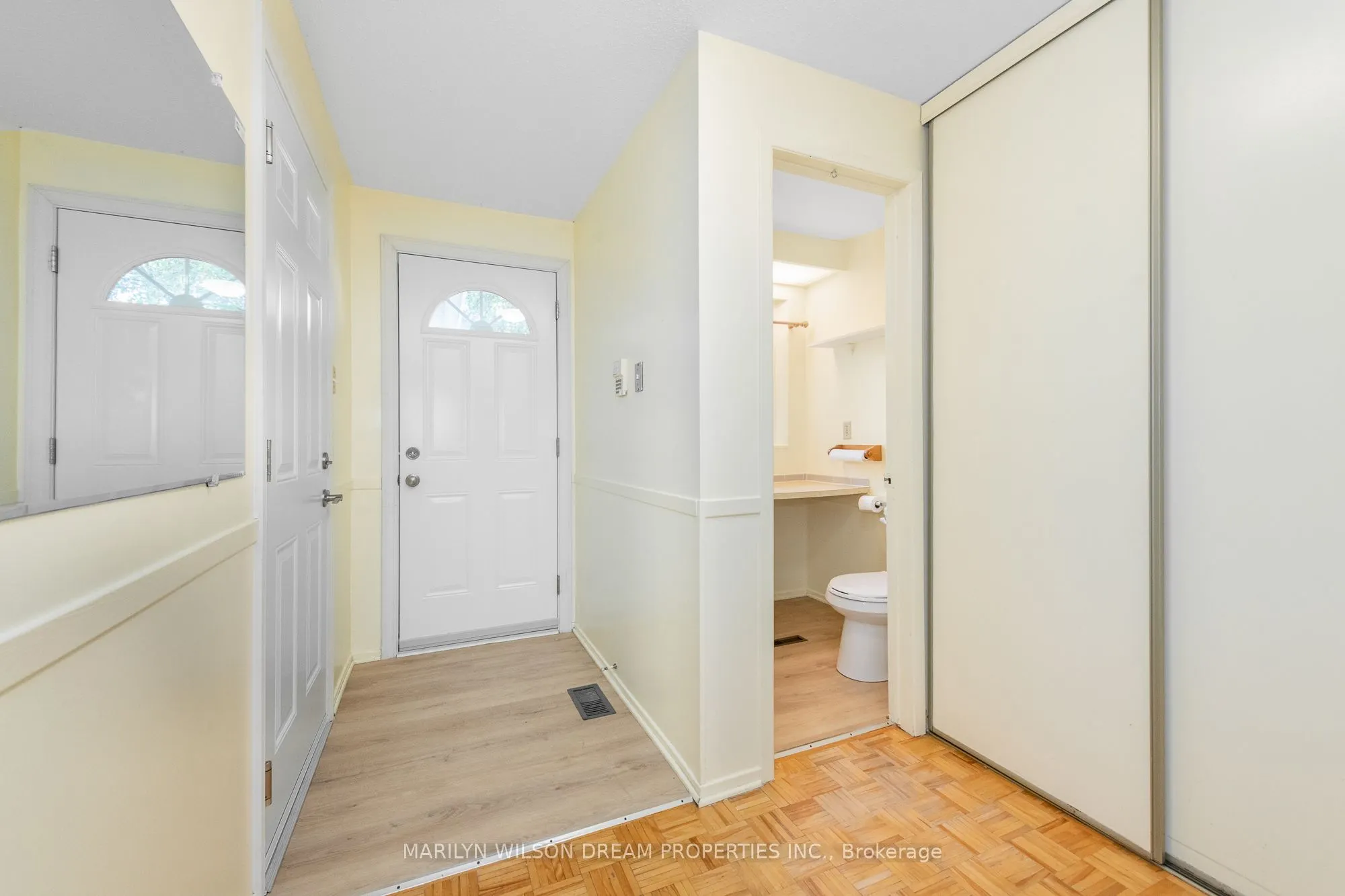 1087 Ormes Place, #26