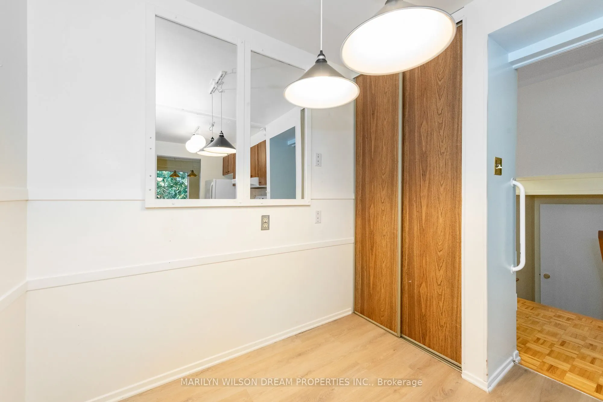 1087 Ormes Place, #26