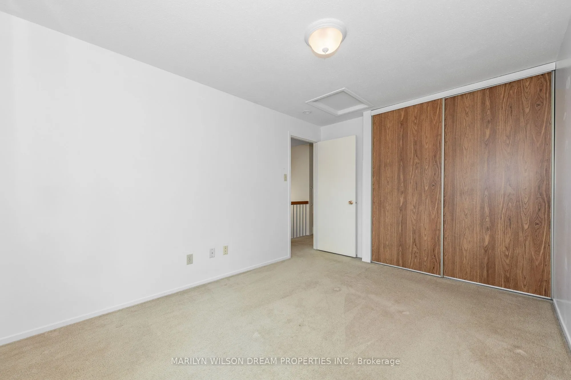 1087 Ormes Place, #26
