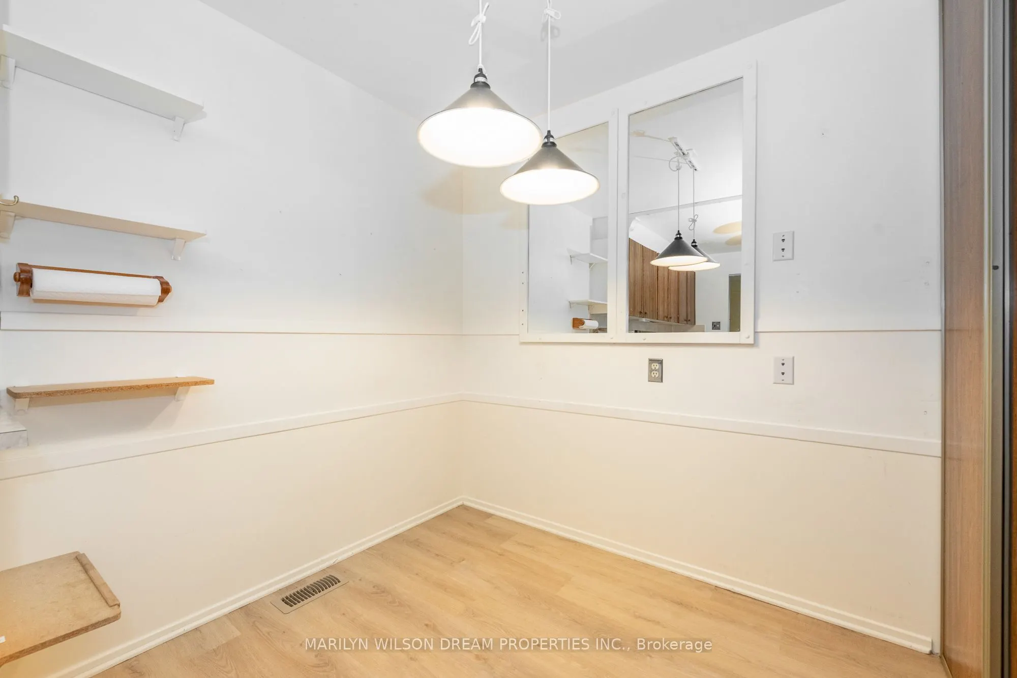 1087 Ormes Place, #26