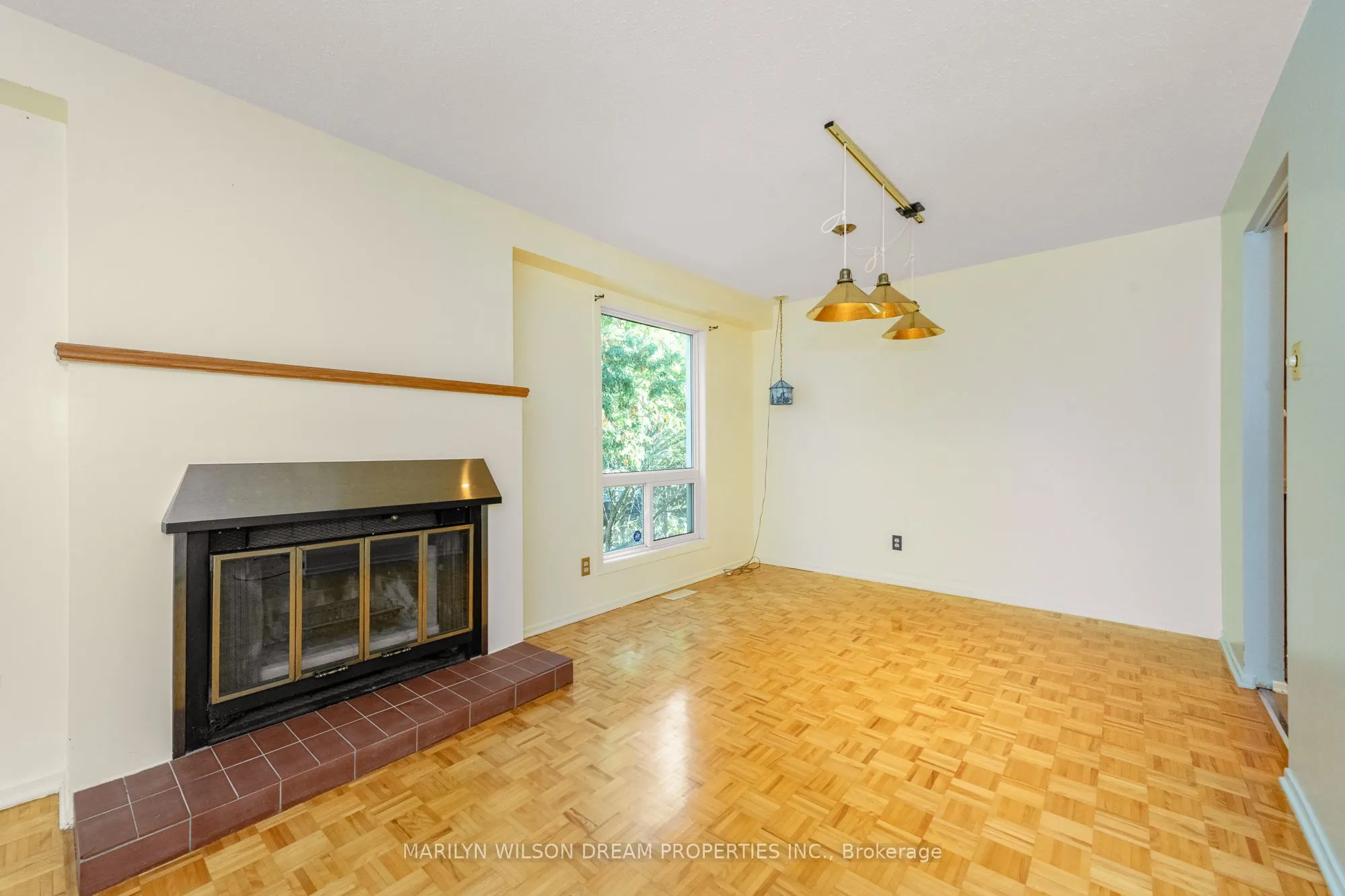 1087 Ormes Place, #26