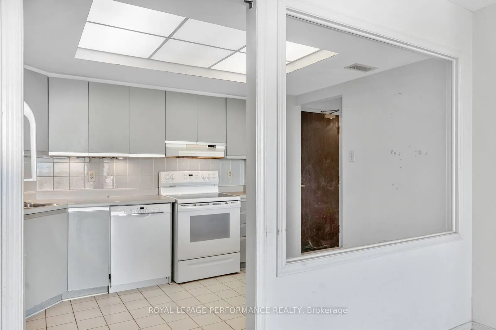 160 George Street, #1603