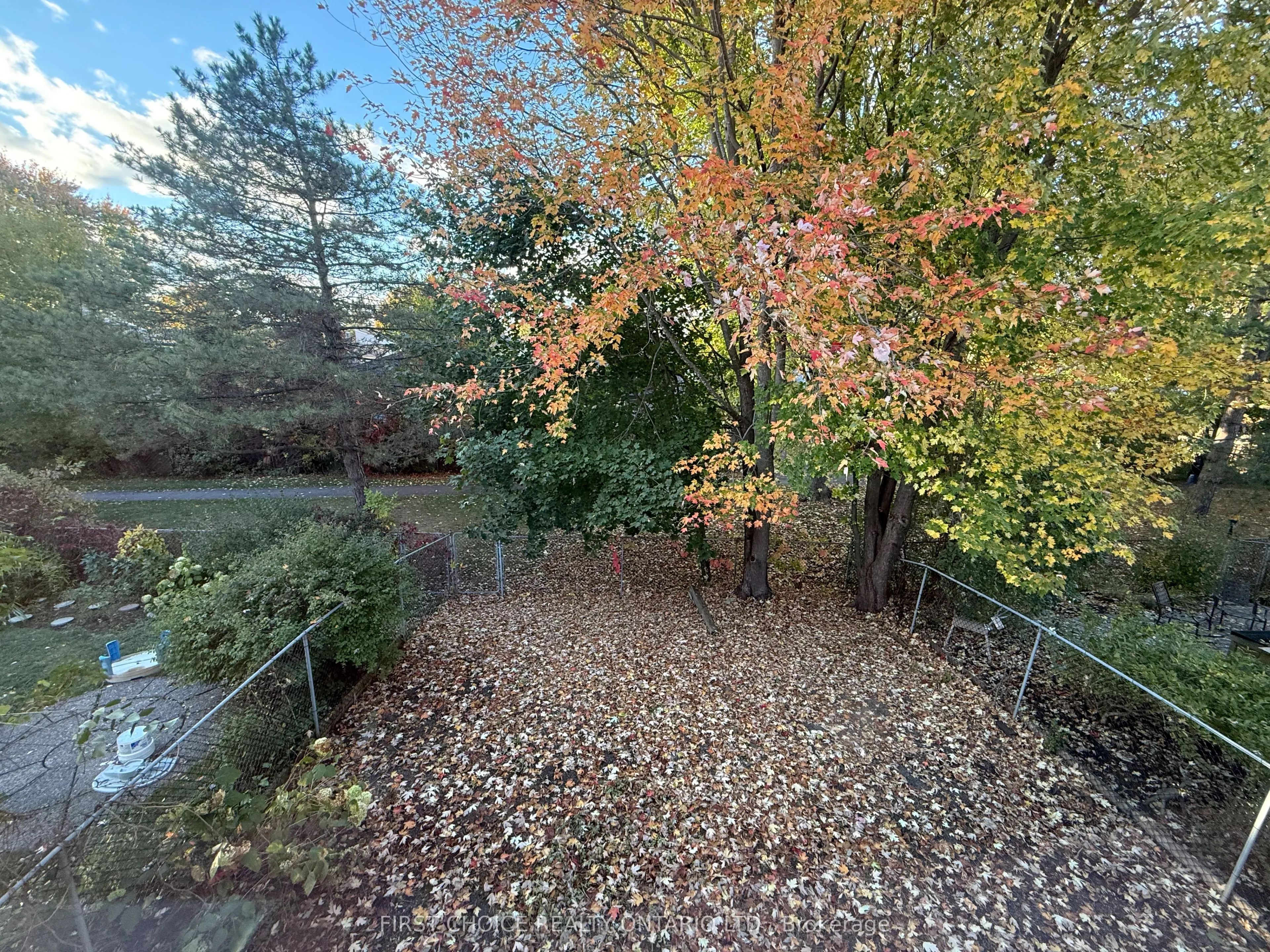 7913 Jeanne D'arc Boulevard
