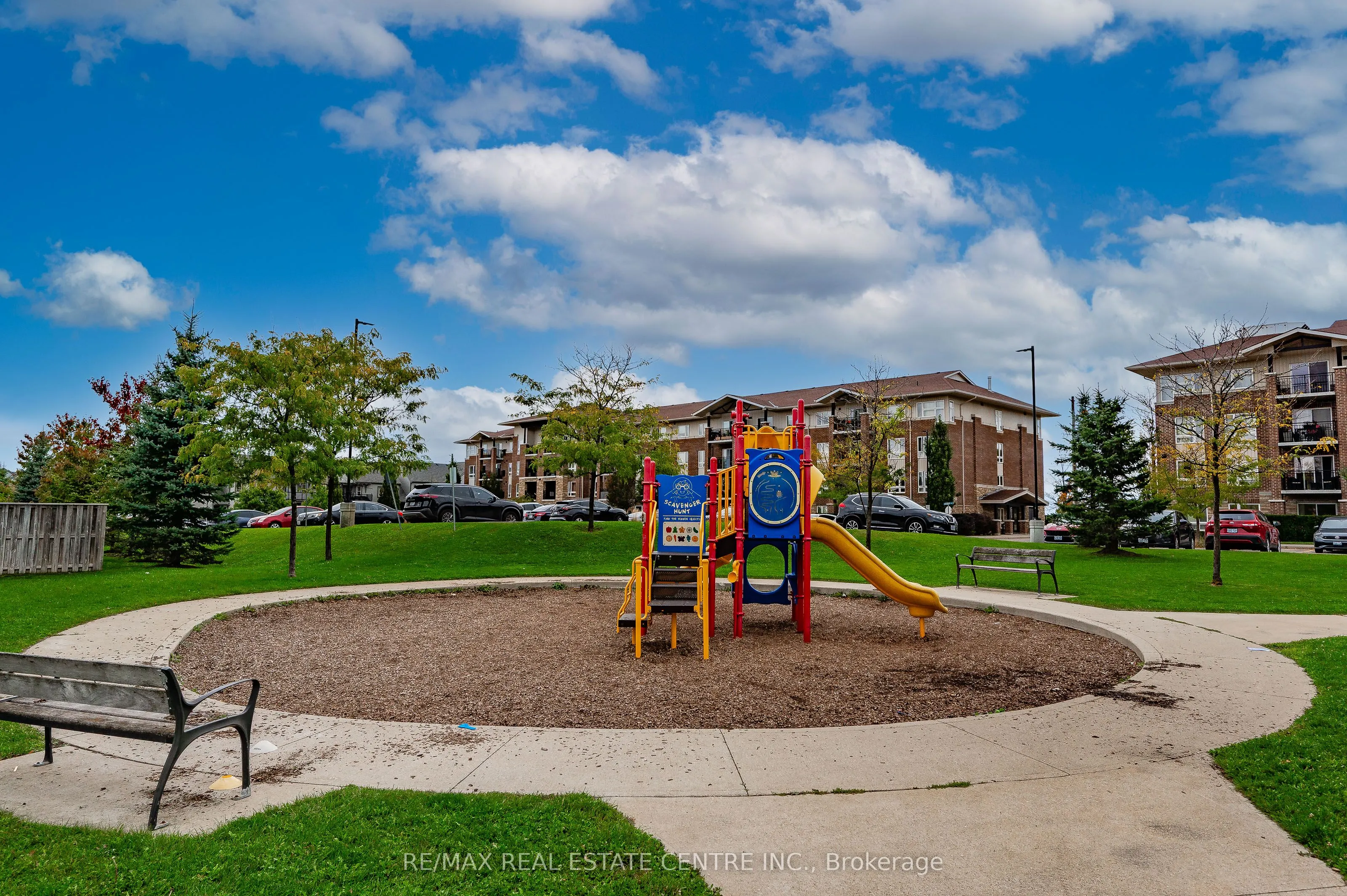 67 Kingsbury Square, #411
