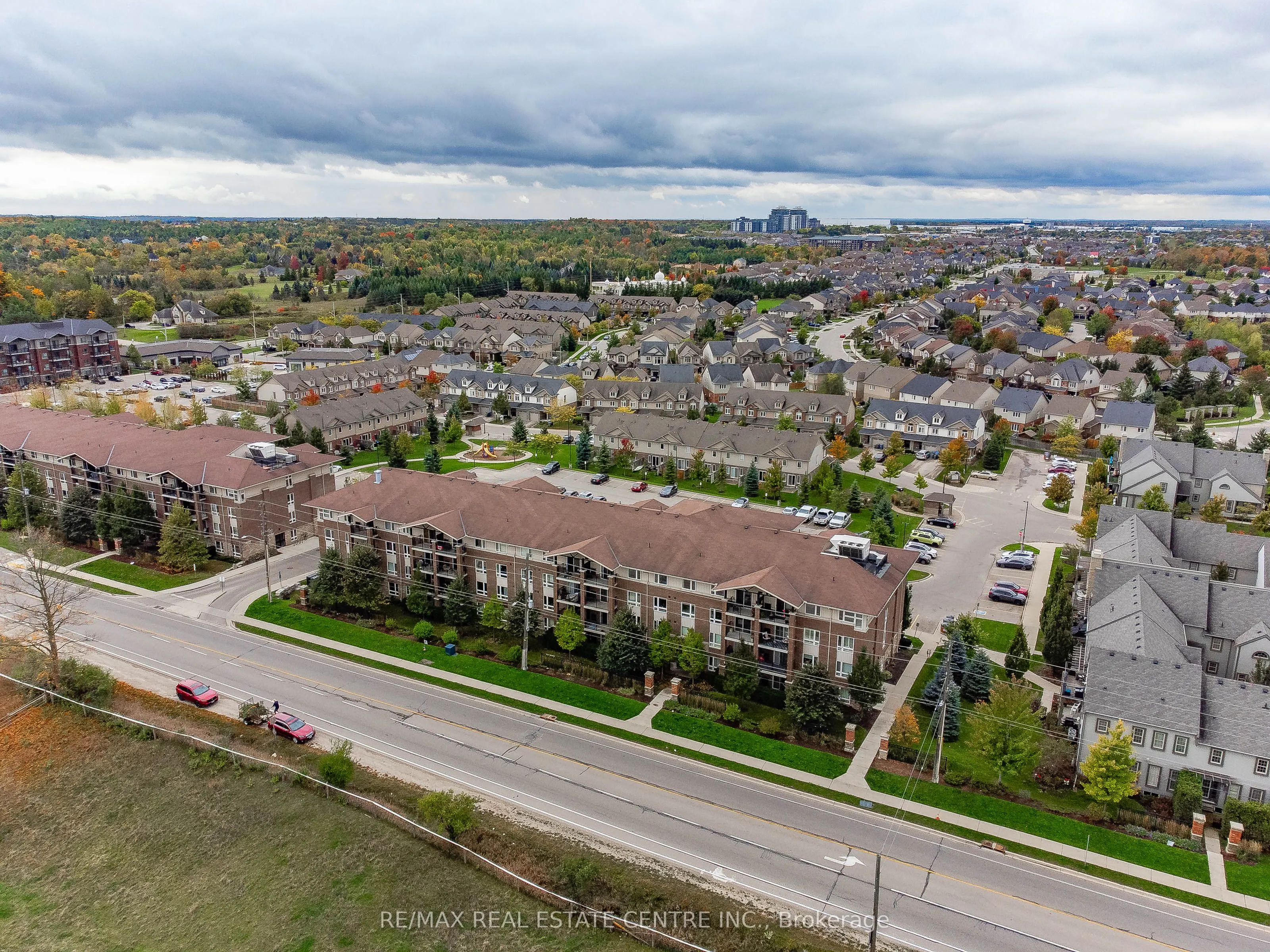 67 Kingsbury Square, #411