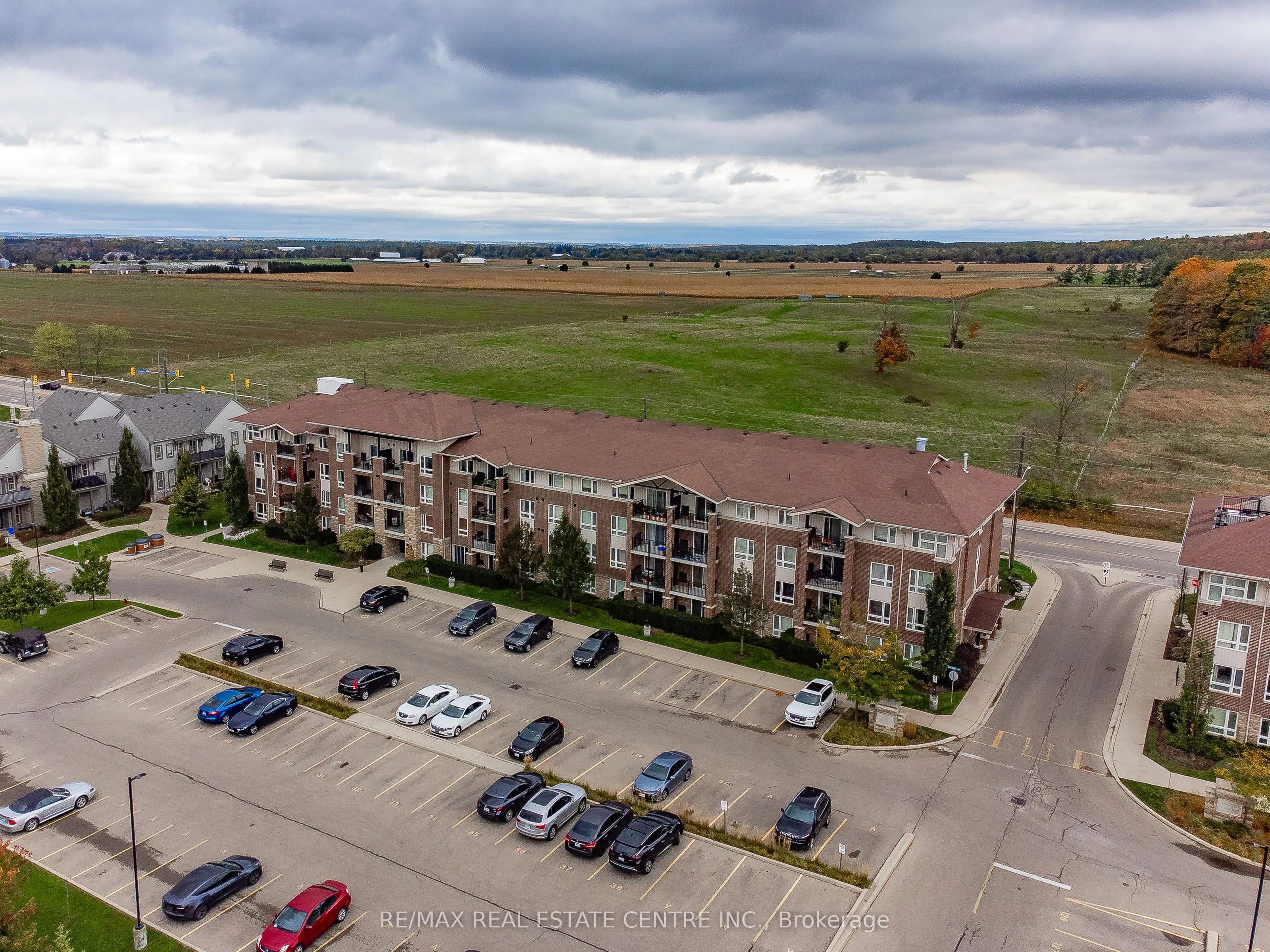67 Kingsbury Square, #411