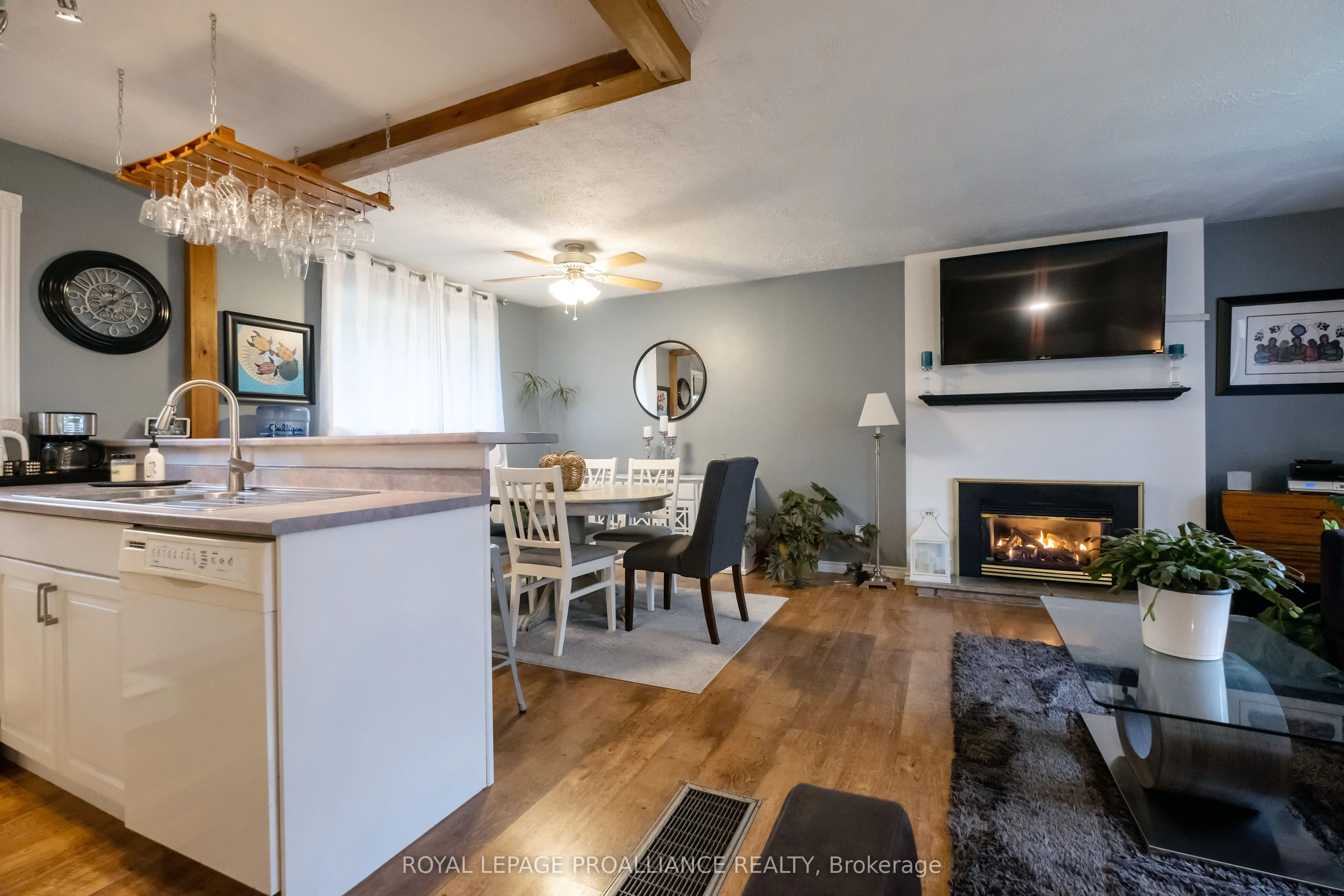 208 Ritz Road