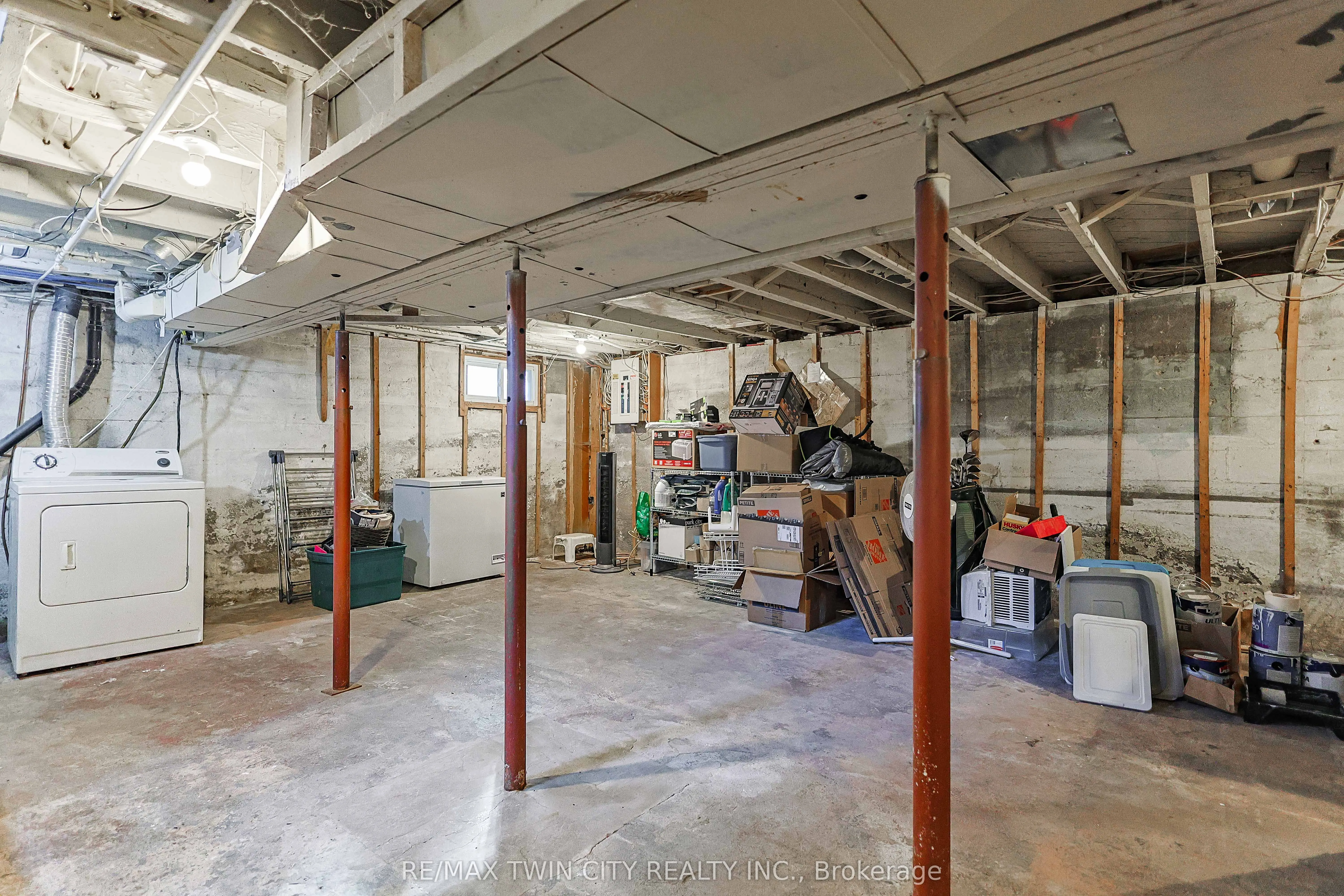 83 Baldwin Avenue
