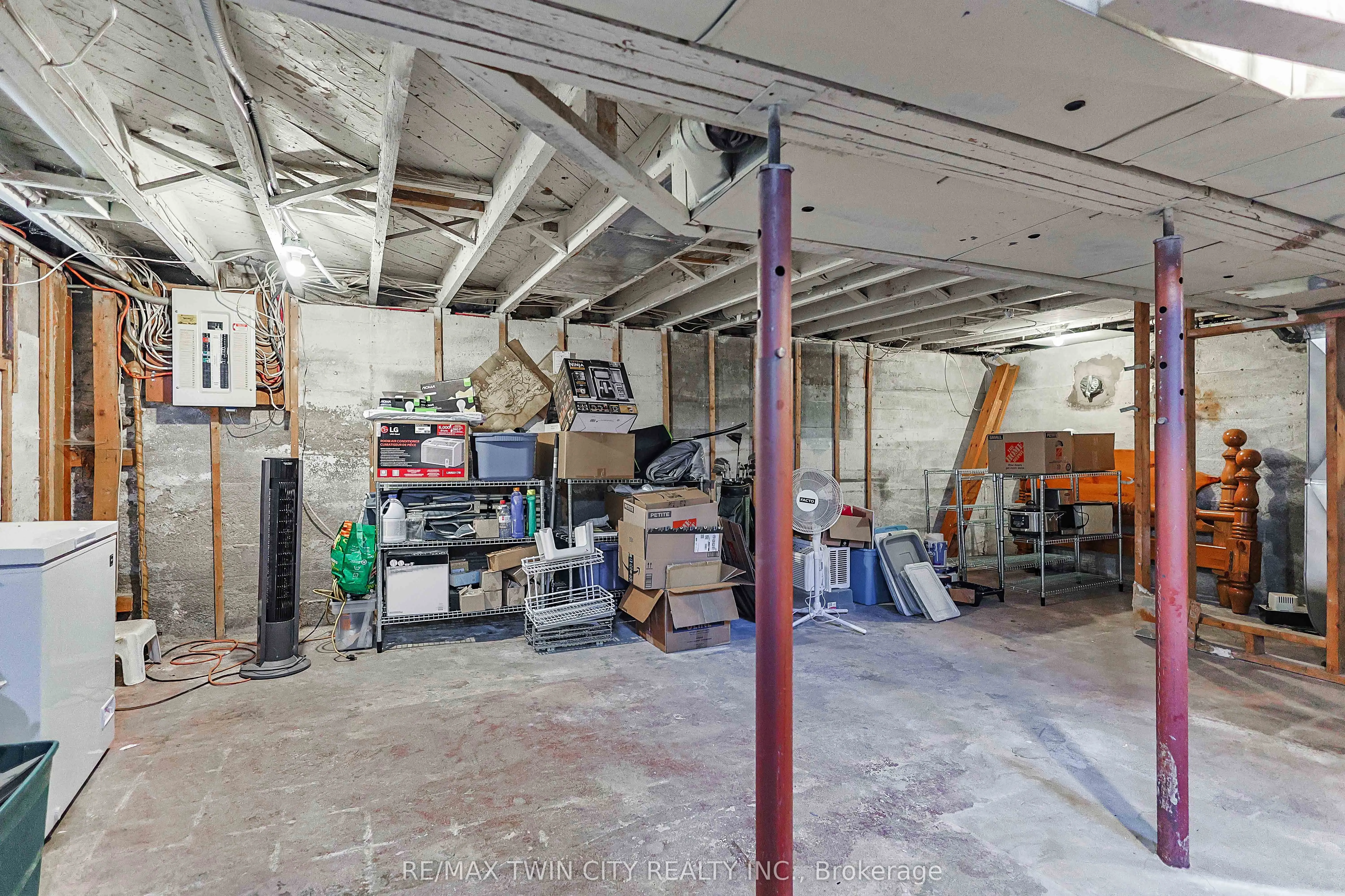 83 Baldwin Avenue
