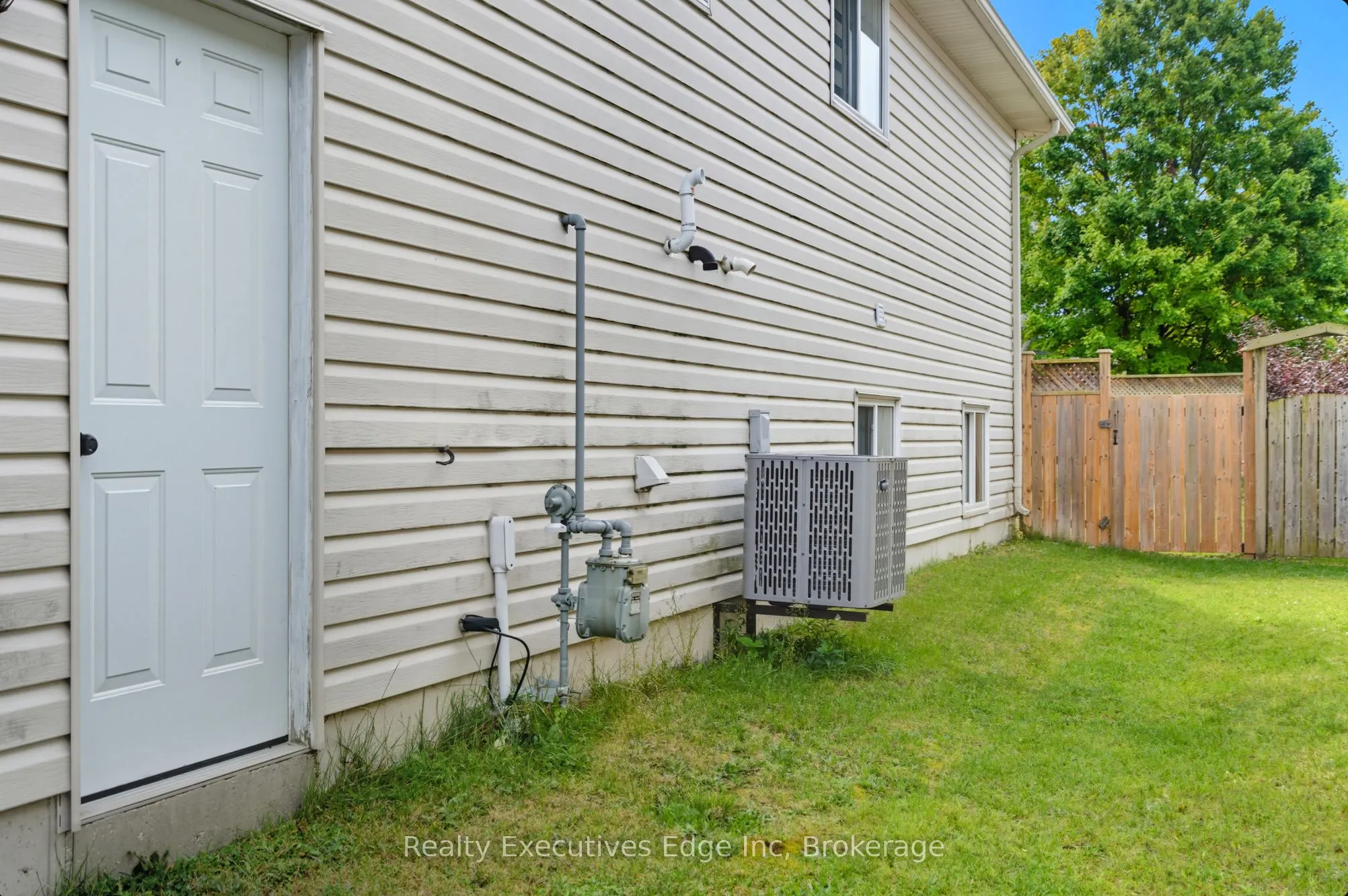 20 Landon Avenue