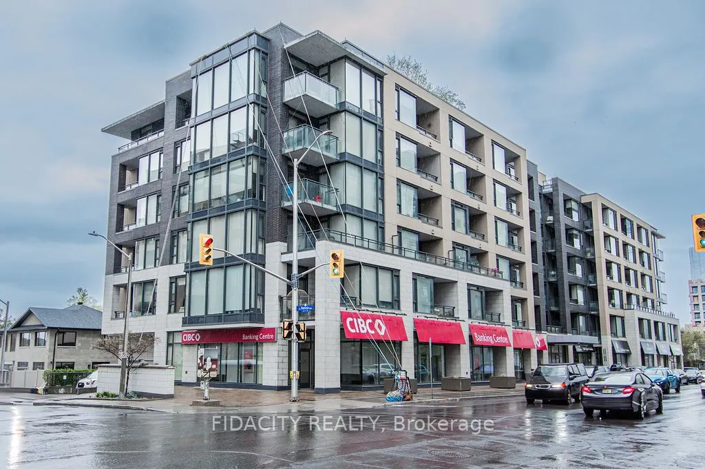 101 Richmond Road, #320