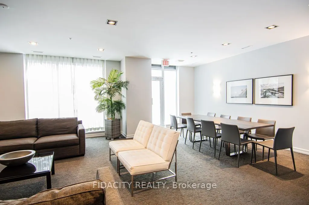360 Patricia Avenue, #324