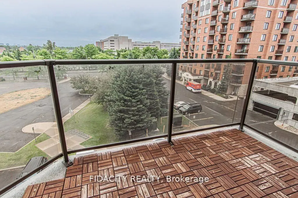 314 Central Park Drive, #511