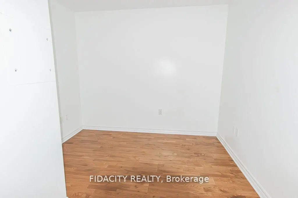 314 Central Park Drive, #511