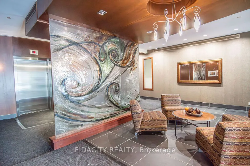 320 Mcleod Street, #503