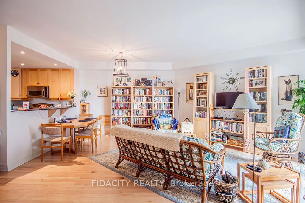 320 Mcleod Street, #503