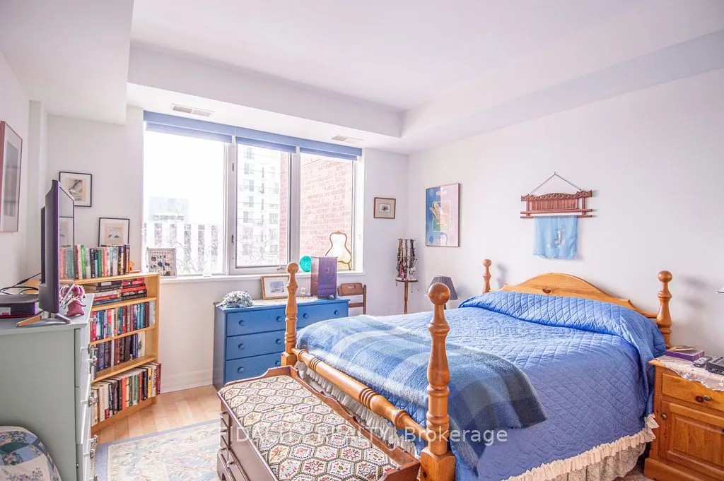320 Mcleod Street, #503