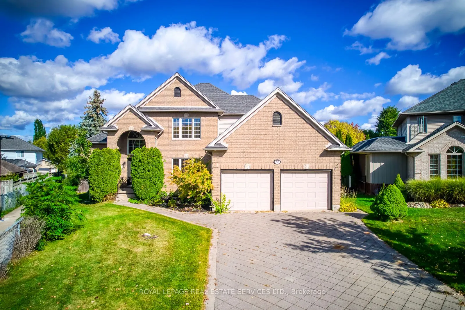 38 Moraine Walk