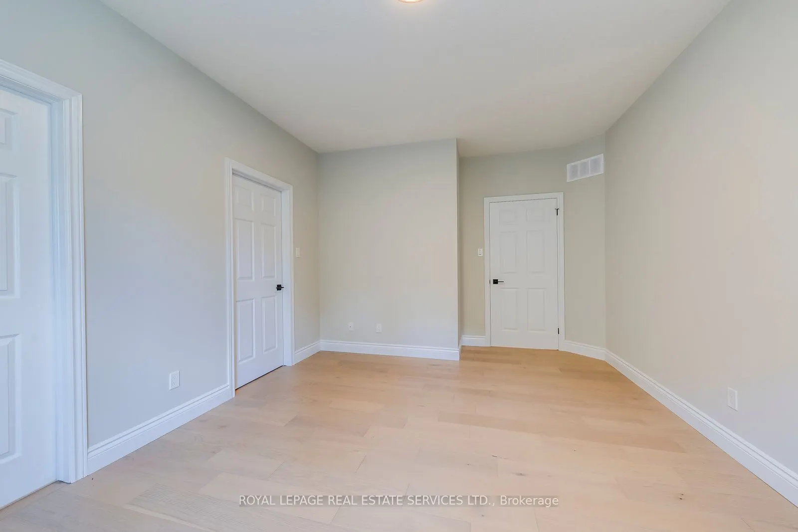 38 Moraine Walk