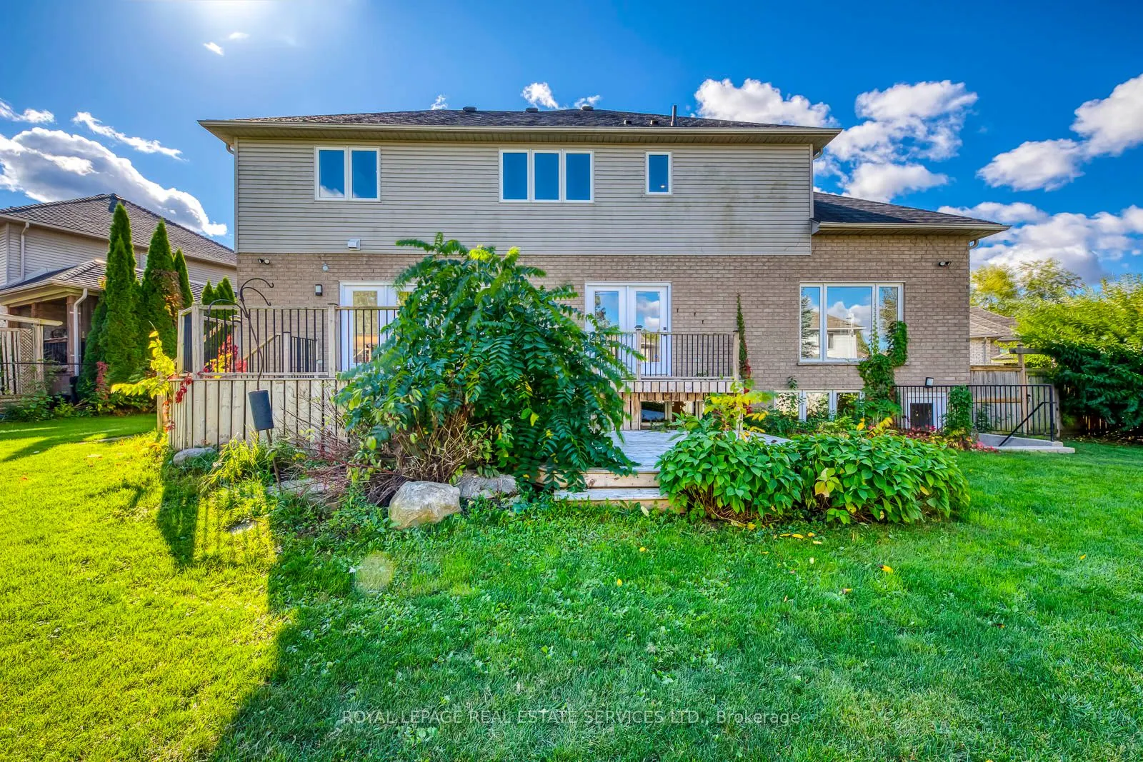 38 Moraine Walk