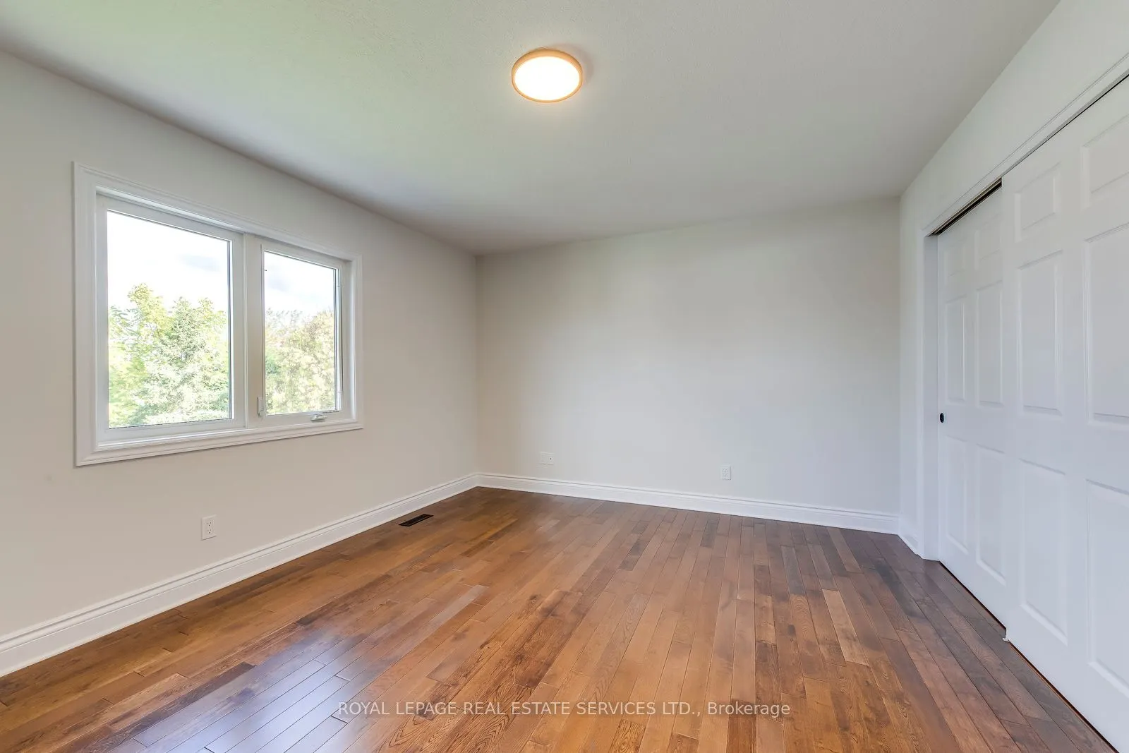 38 Moraine Walk