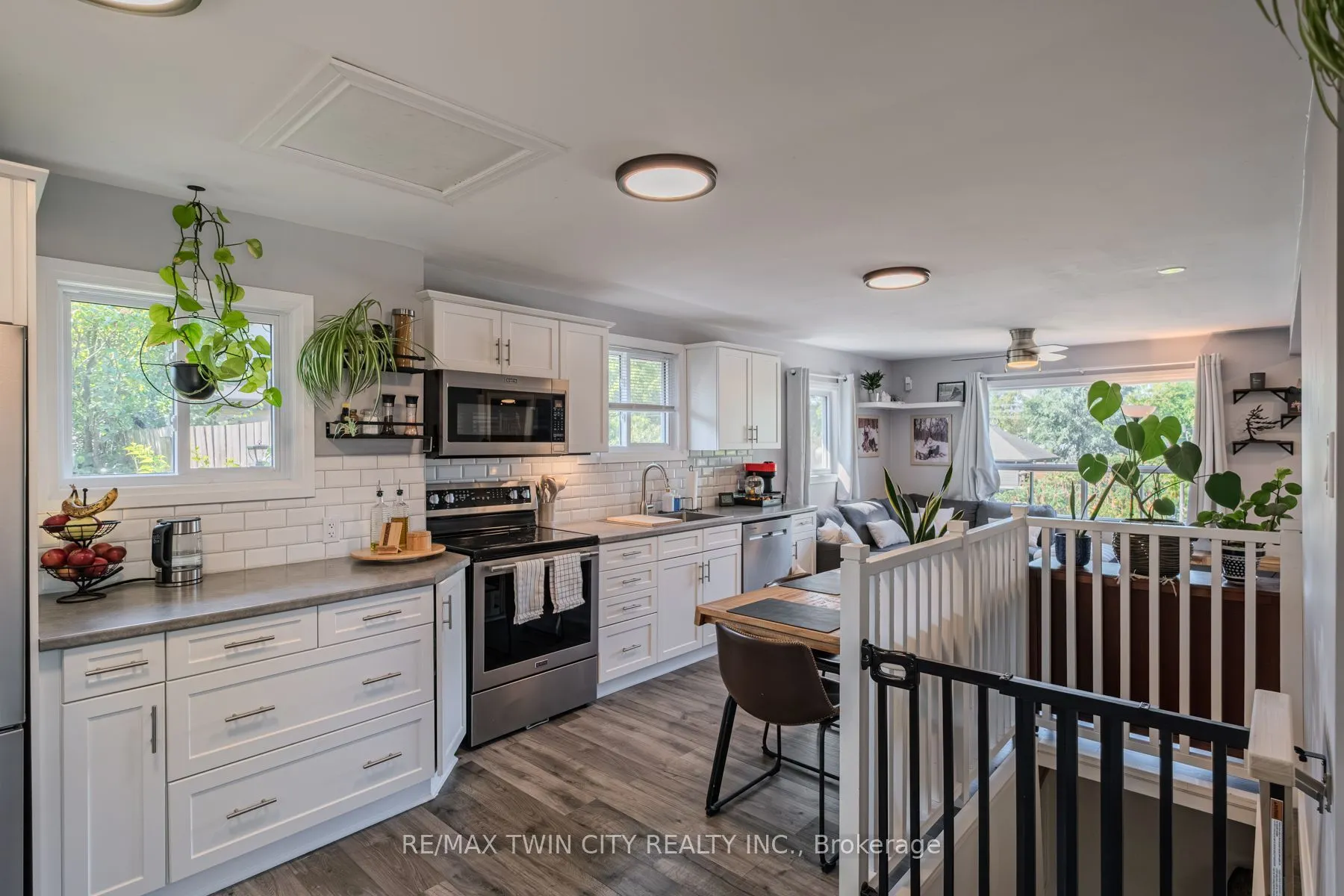 37 Twelfth Avenue