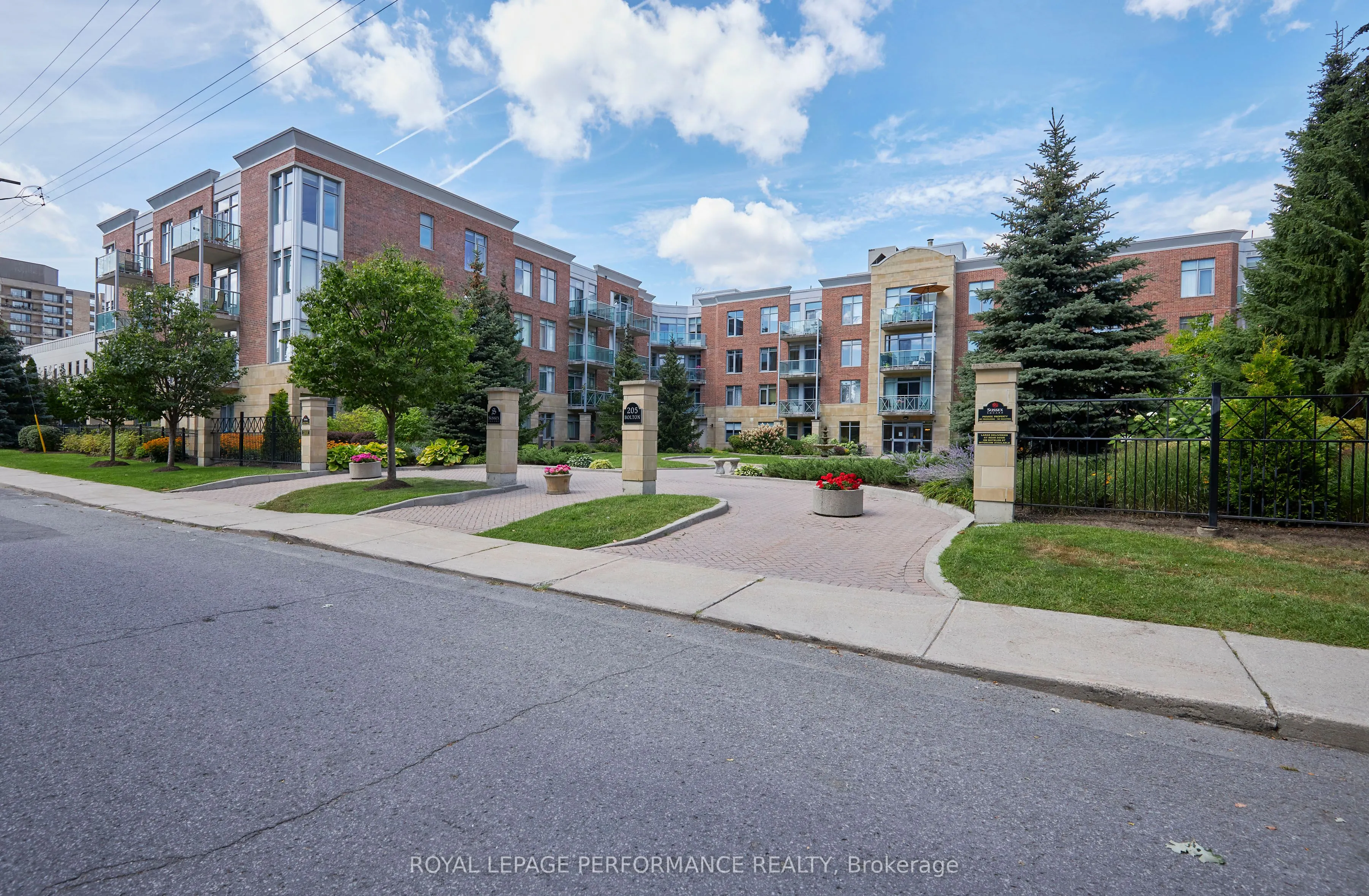 205 Bolton Street, #332