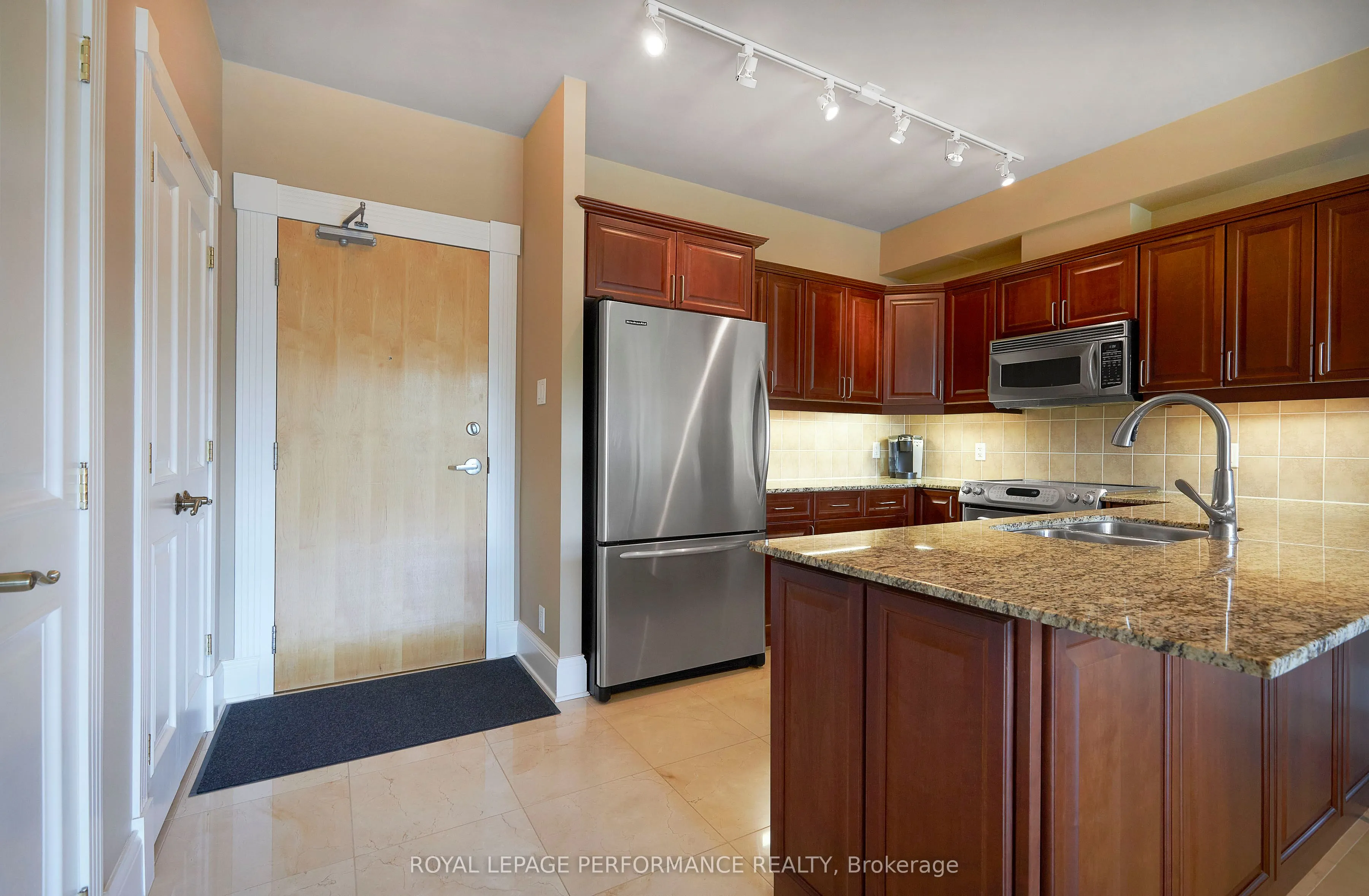 205 Bolton Street, #332