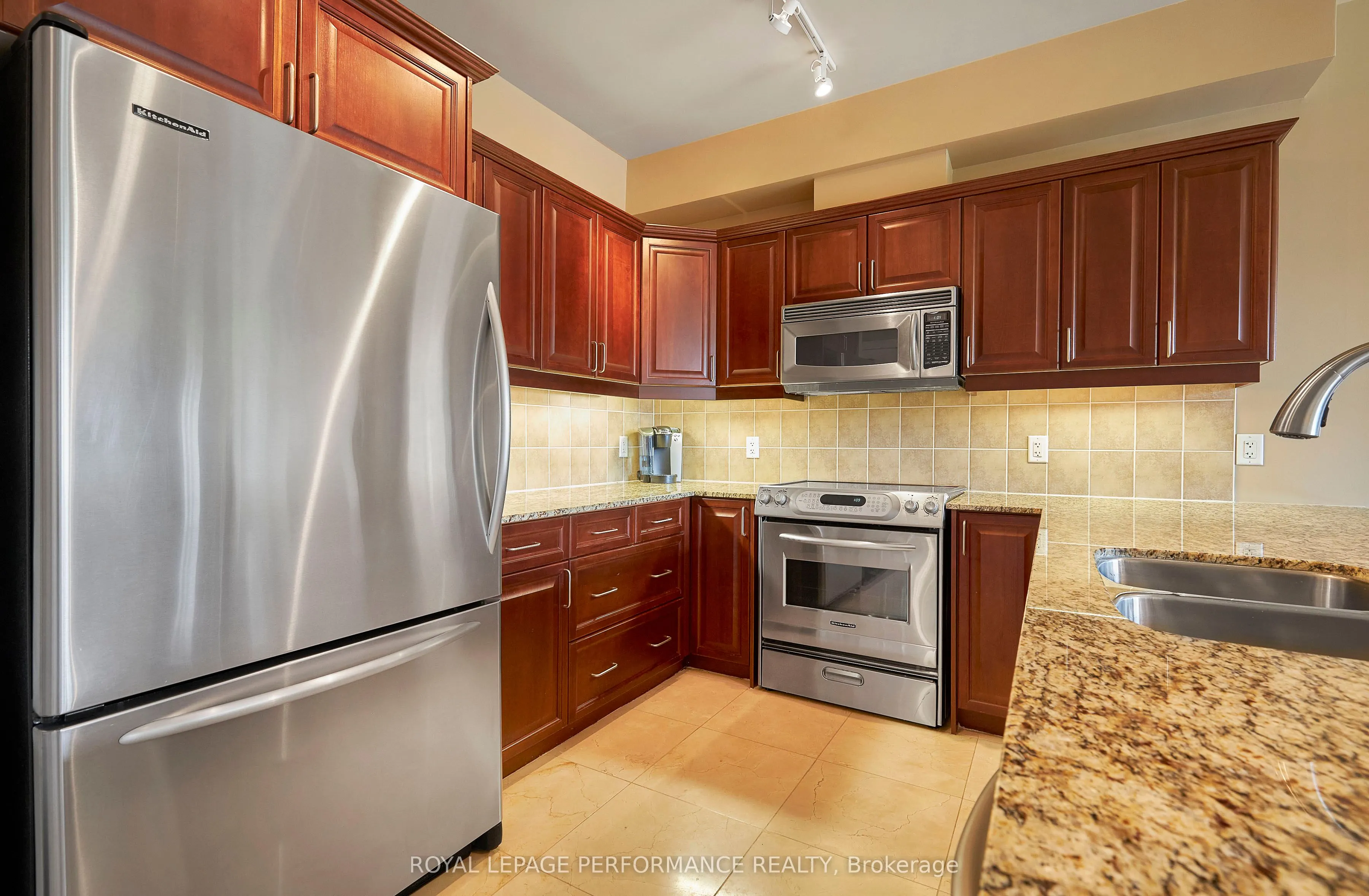 205 Bolton Street, #332