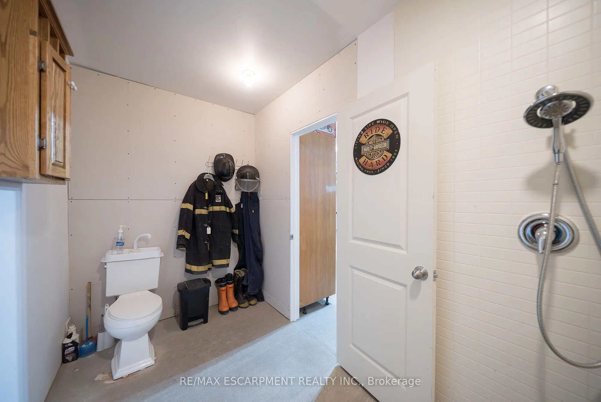 57 STOVER Street N