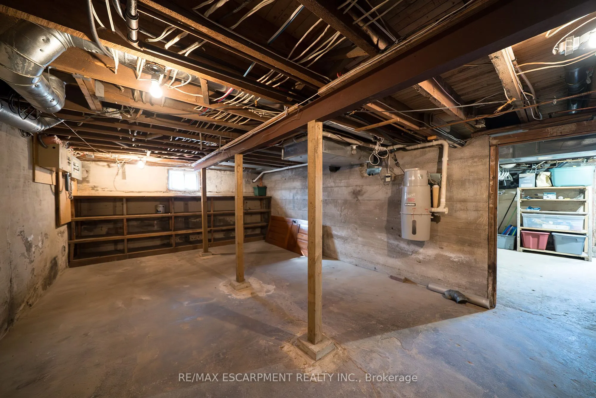 57 STOVER Street N