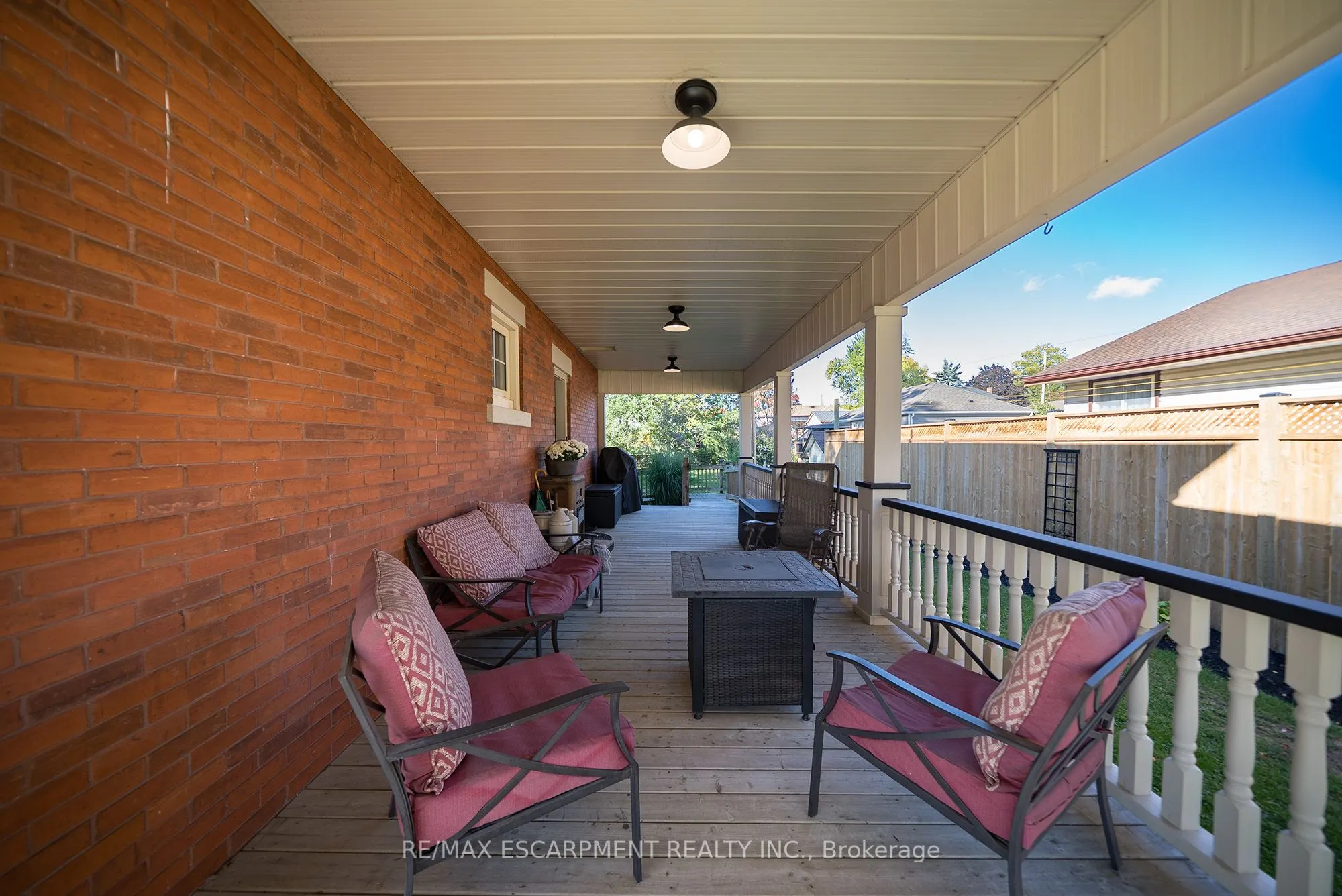 57 STOVER Street N