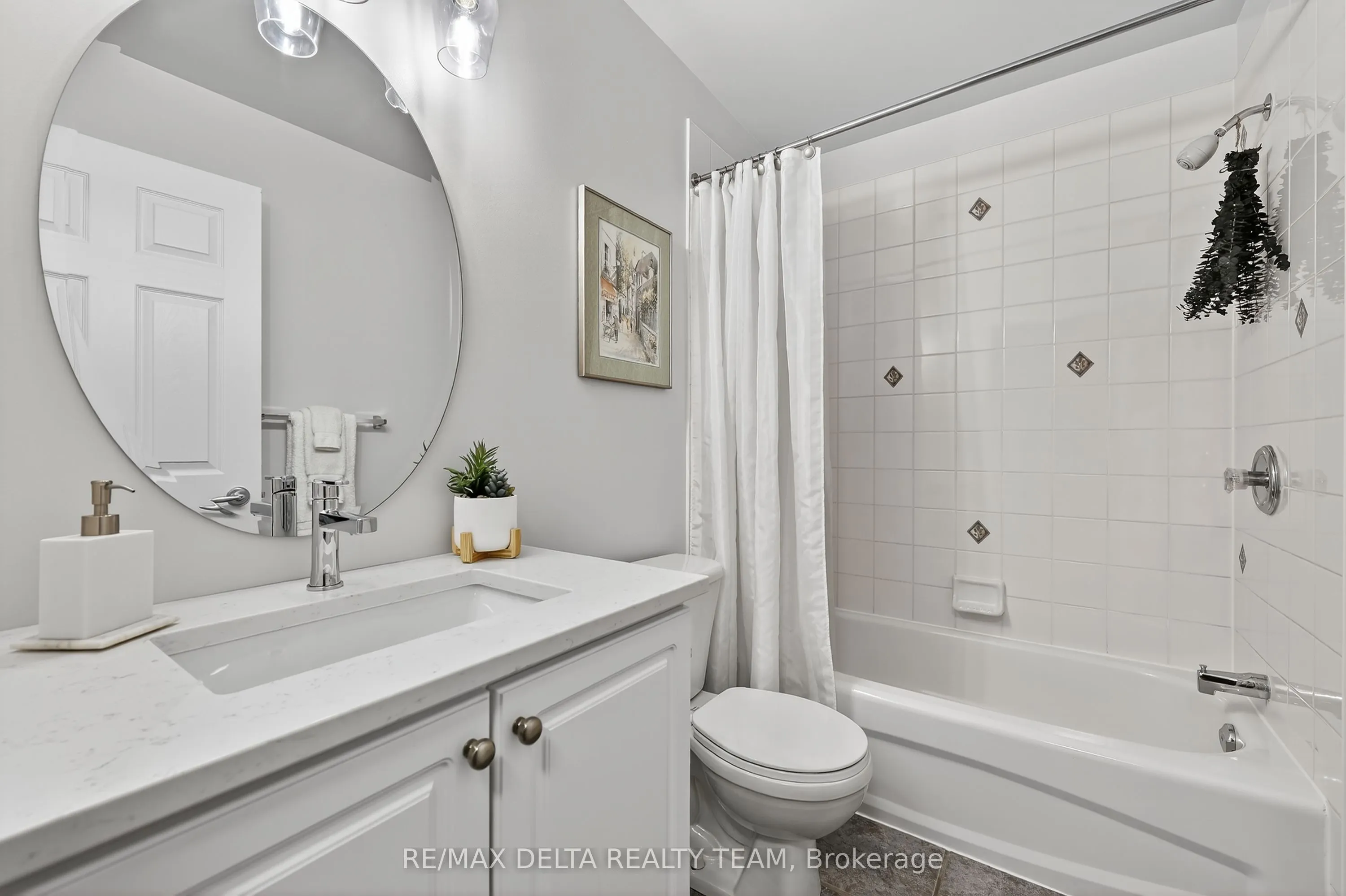 63 Highwood Private