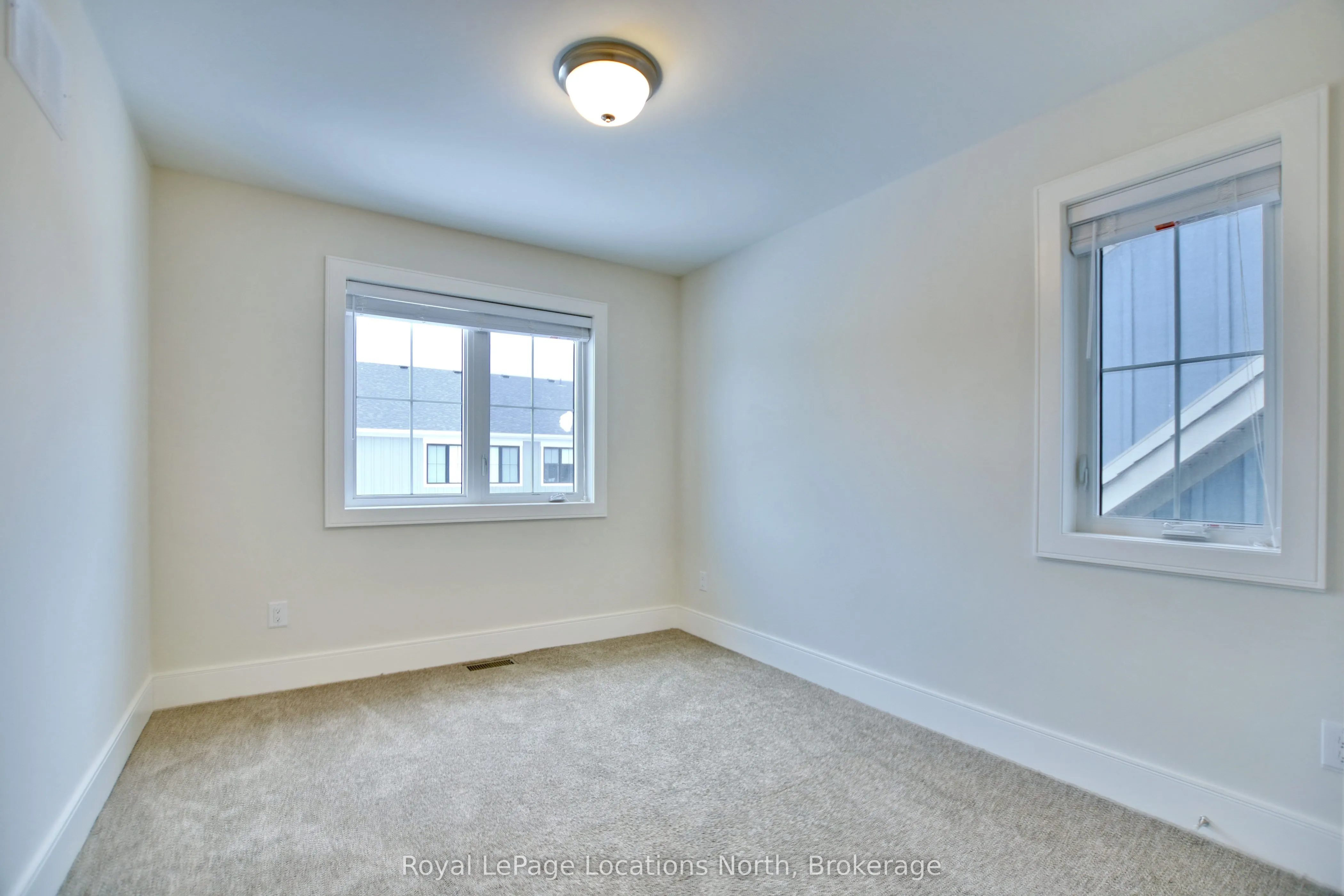 185 Yellow Birch Crescent