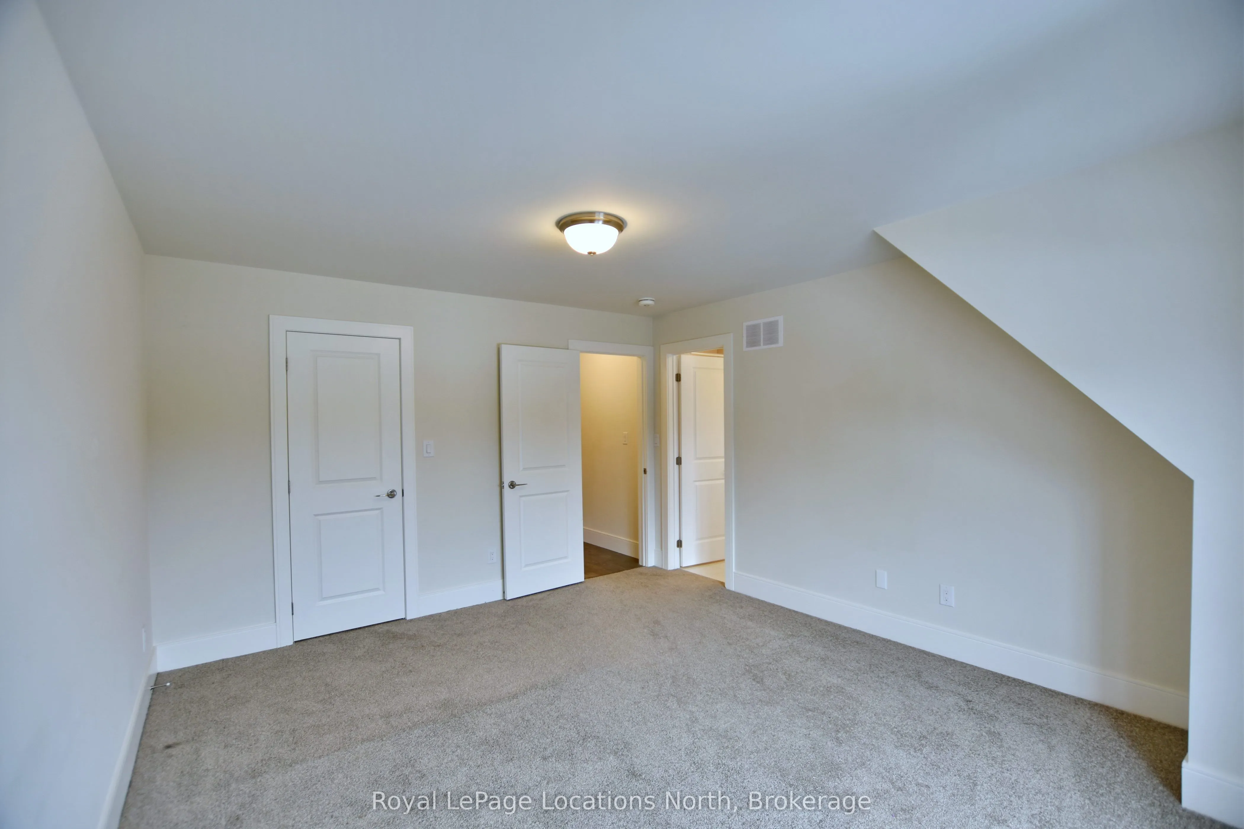 185 Yellow Birch Crescent