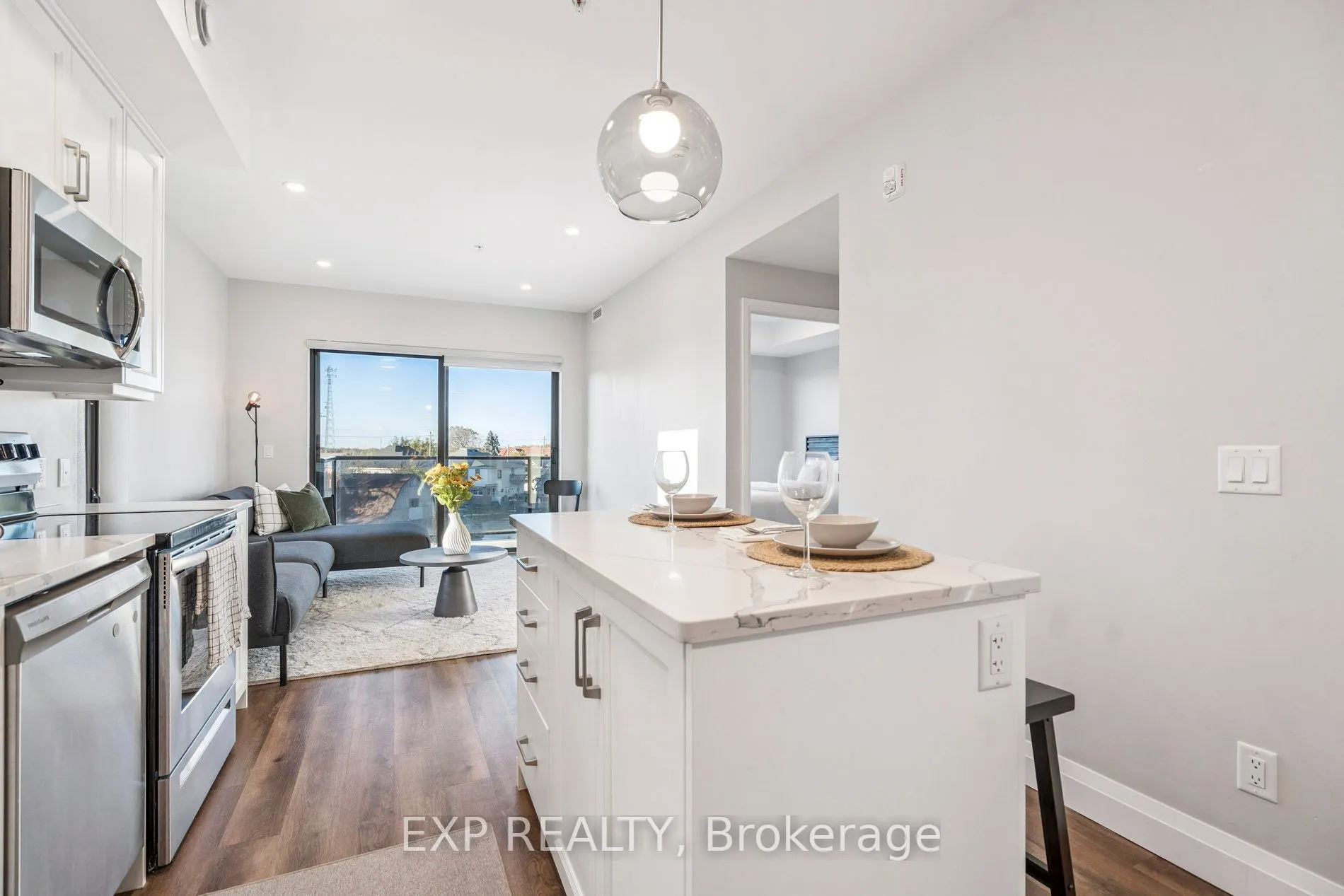 64 Main Street N, #316