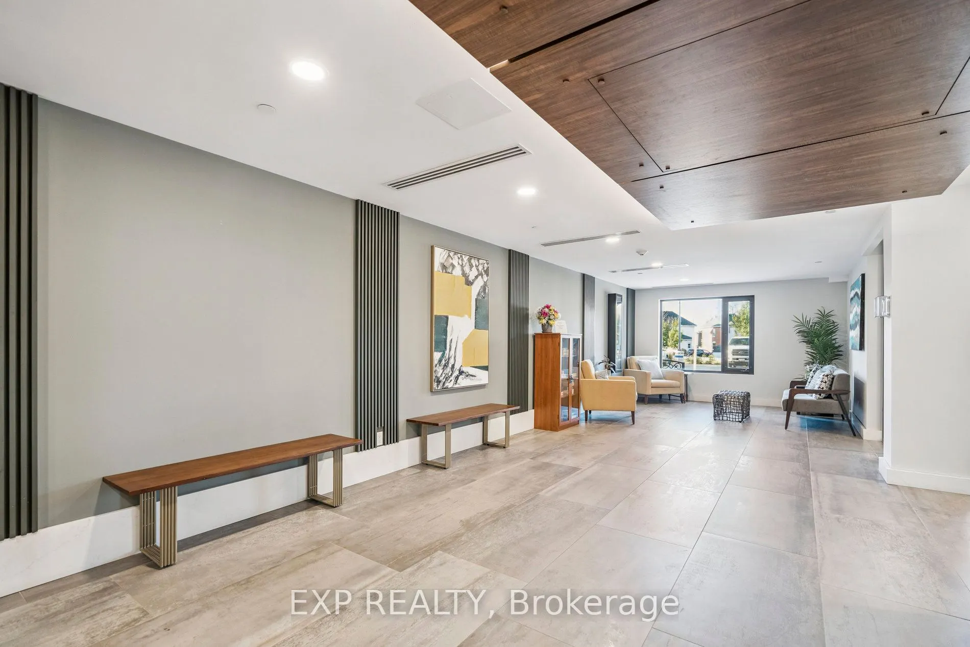 64 Main Street N, #316