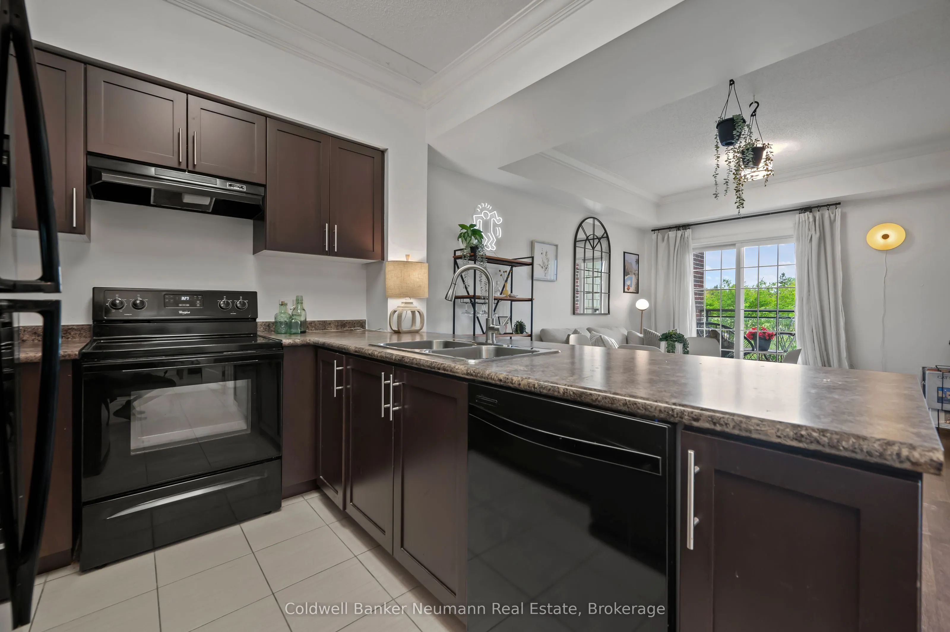 1440 Gordon Street, #116