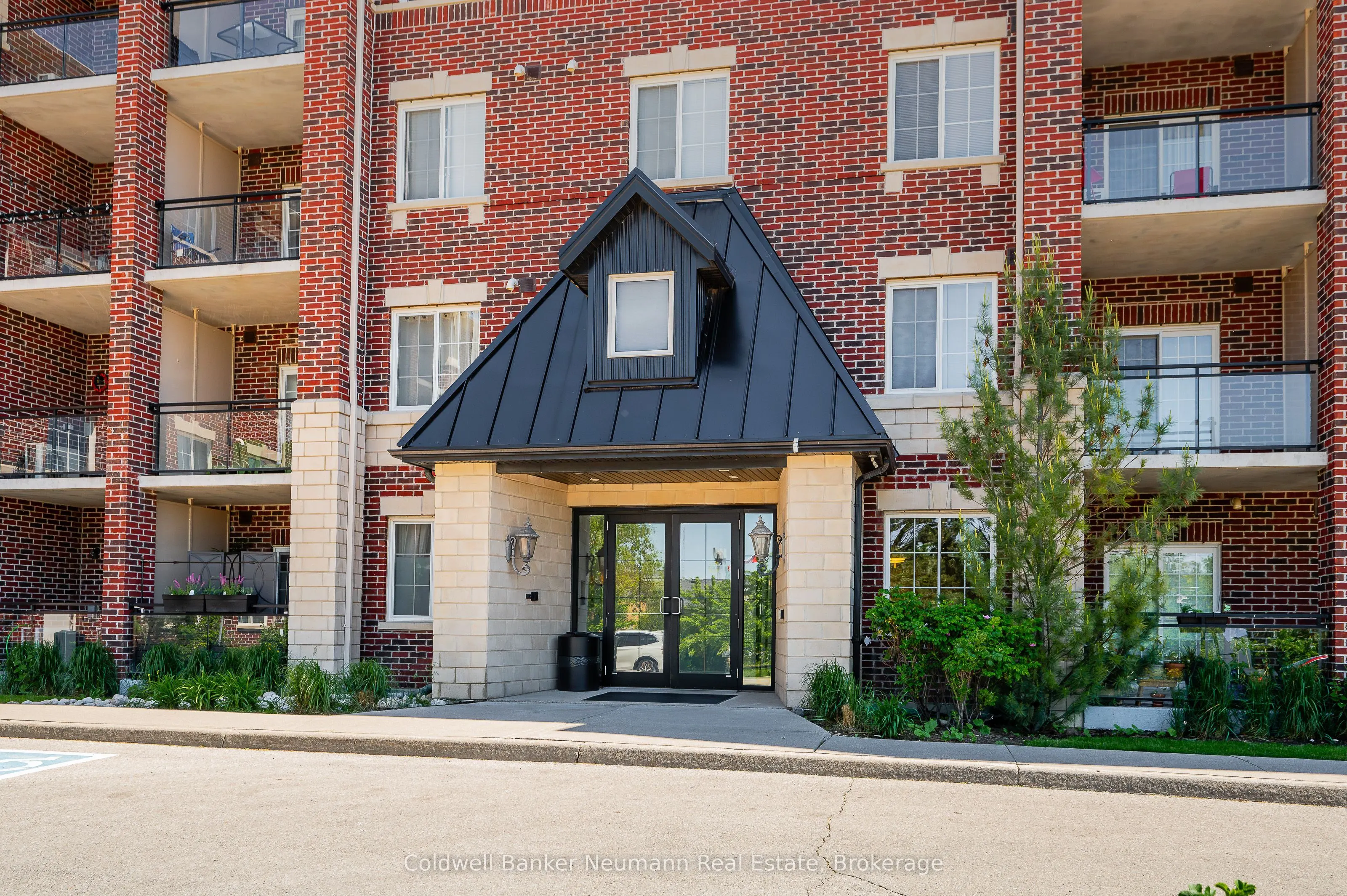1440 Gordon Street, #116