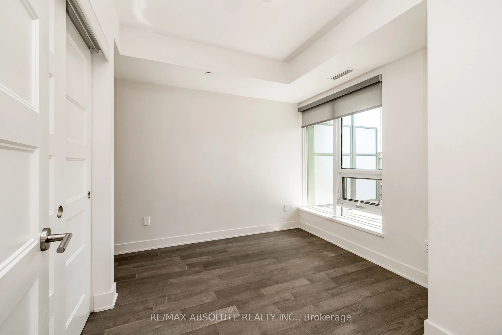 411 Mackay Street, #209