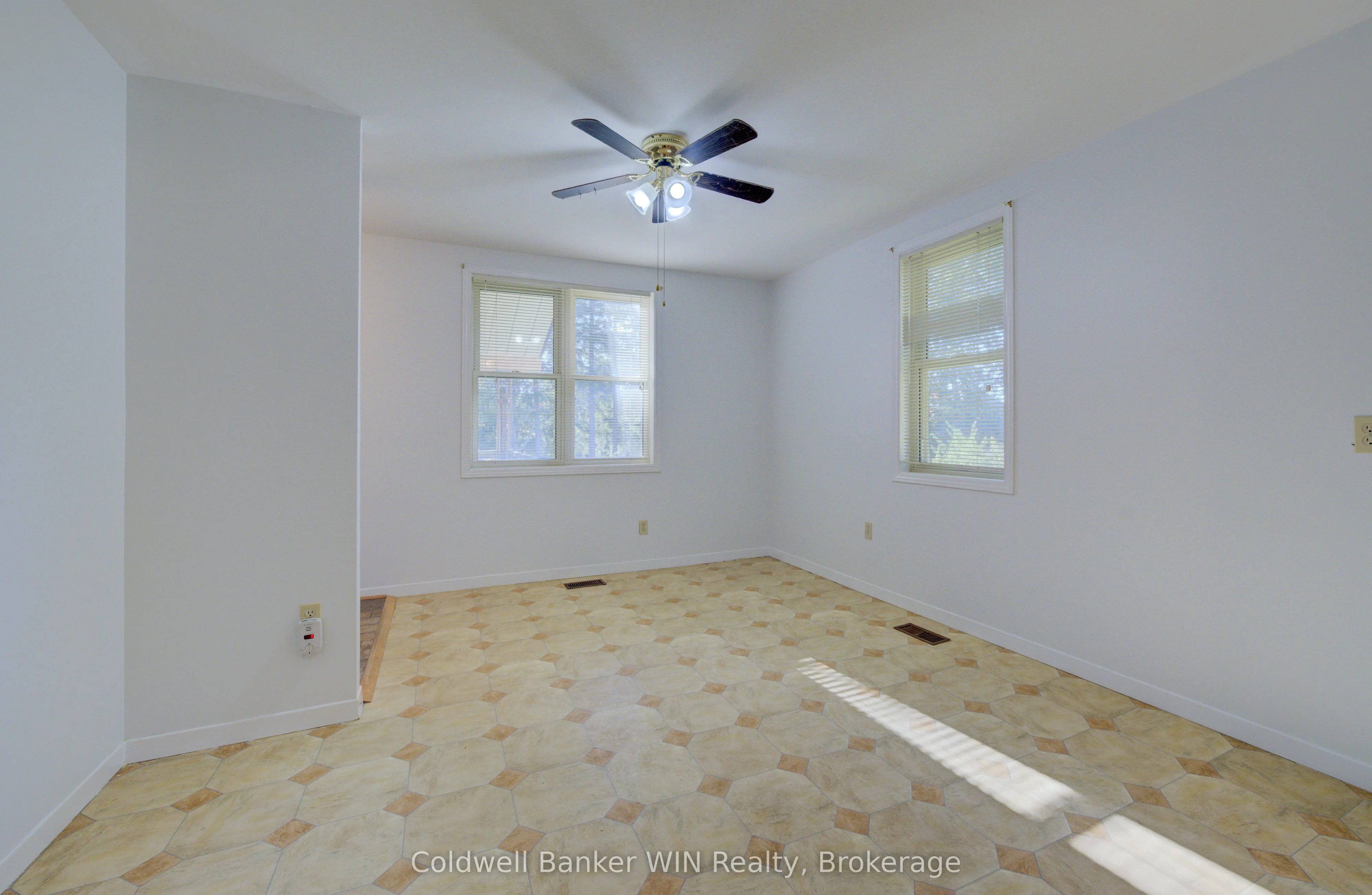 481 Birmingham Street W