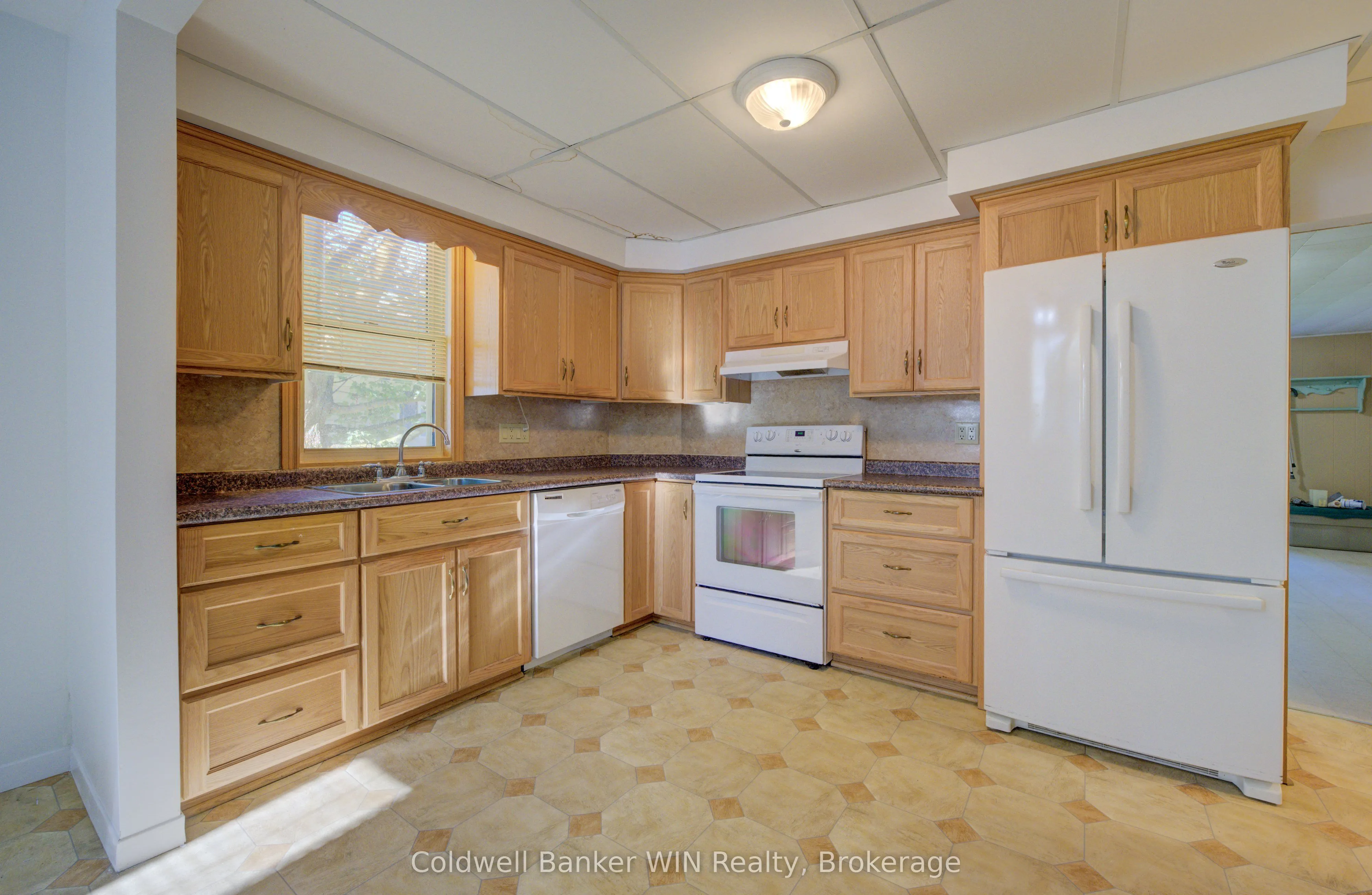 481 Birmingham Street W