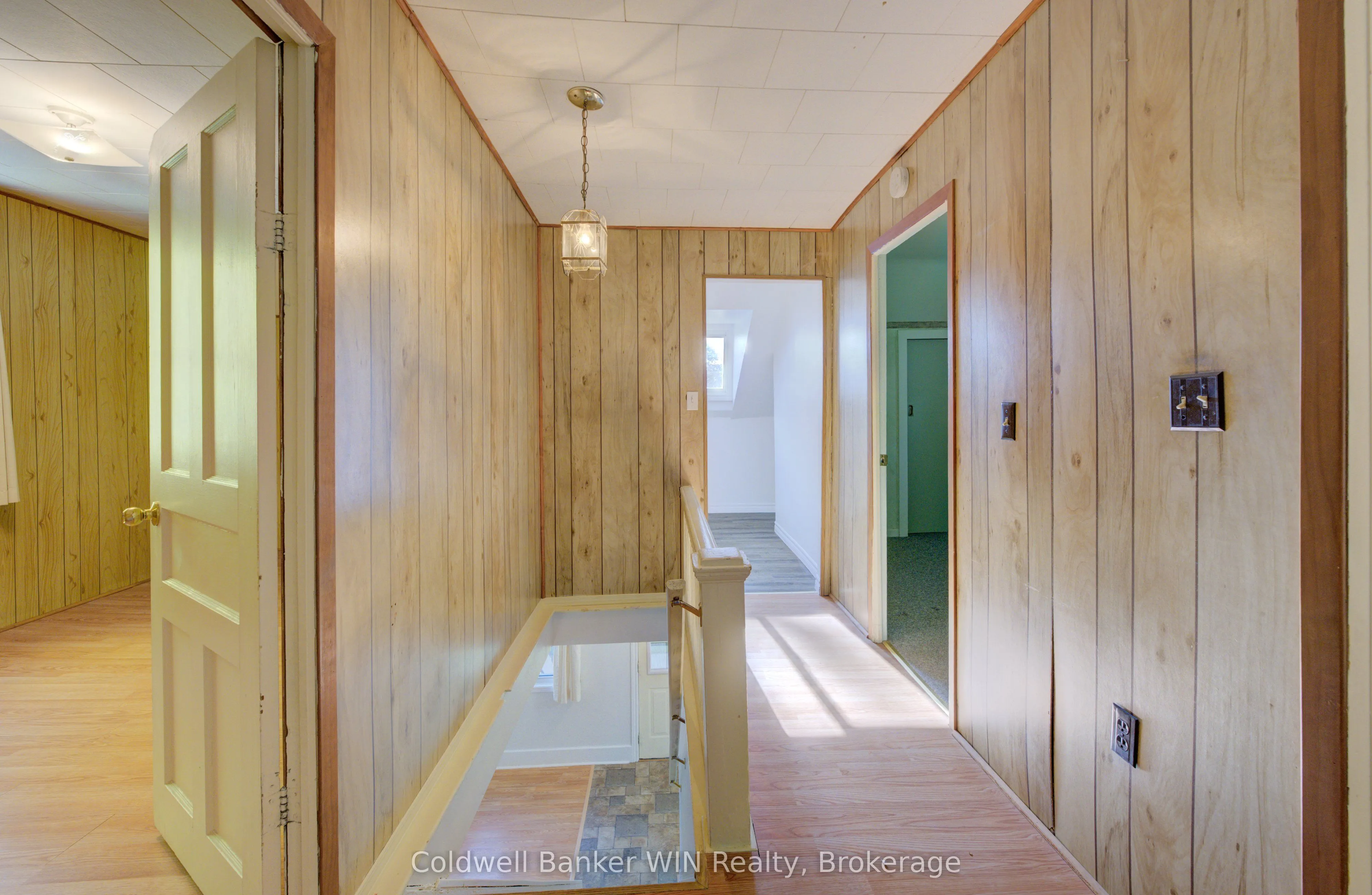 481 Birmingham Street W