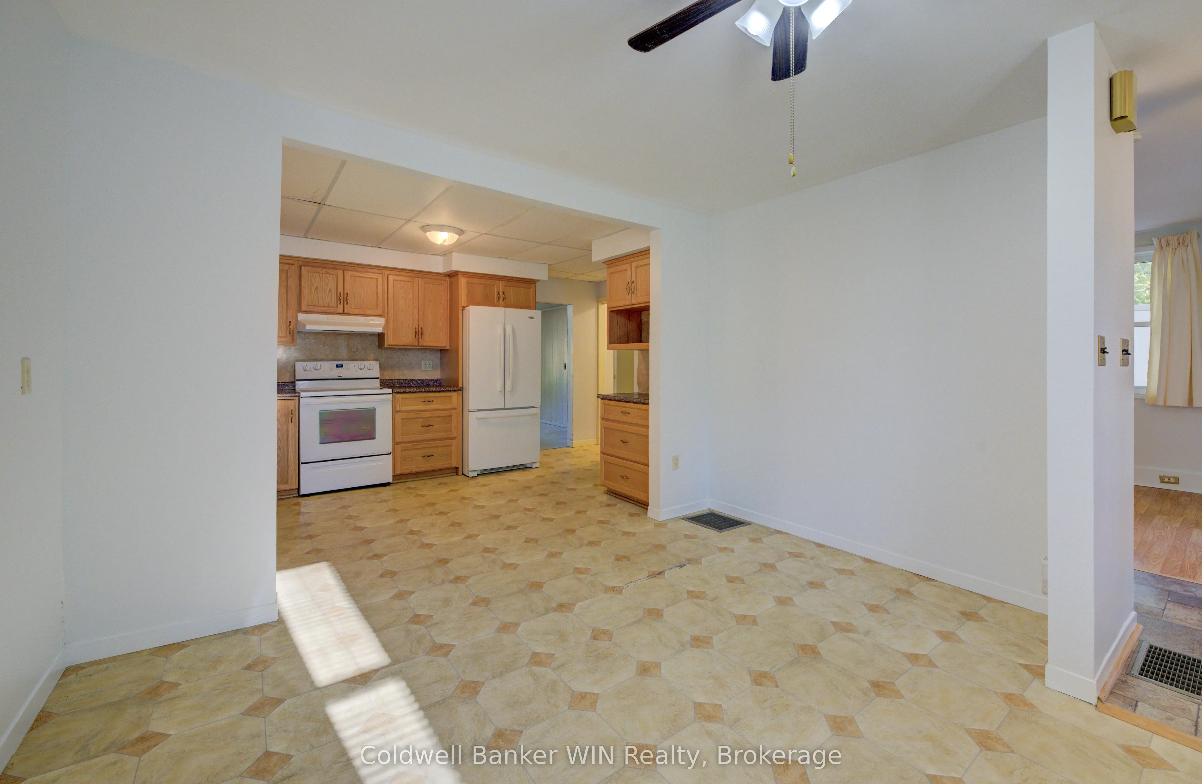 481 Birmingham Street W