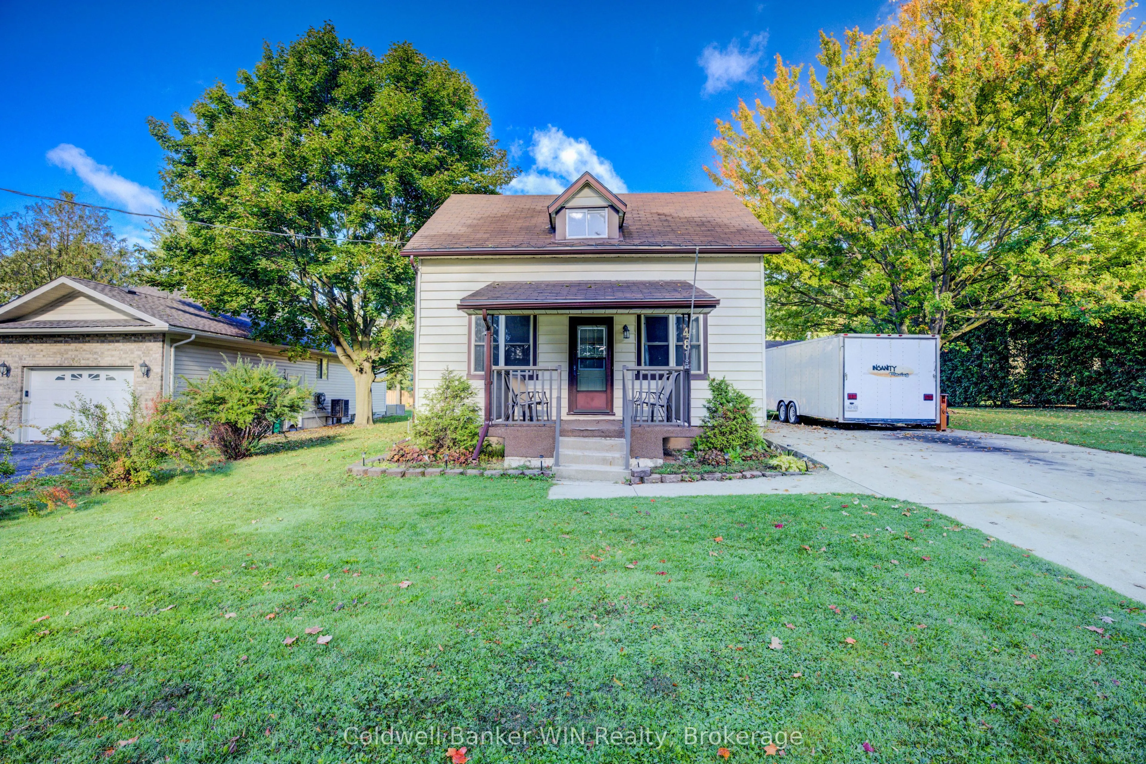 481 Birmingham Street W