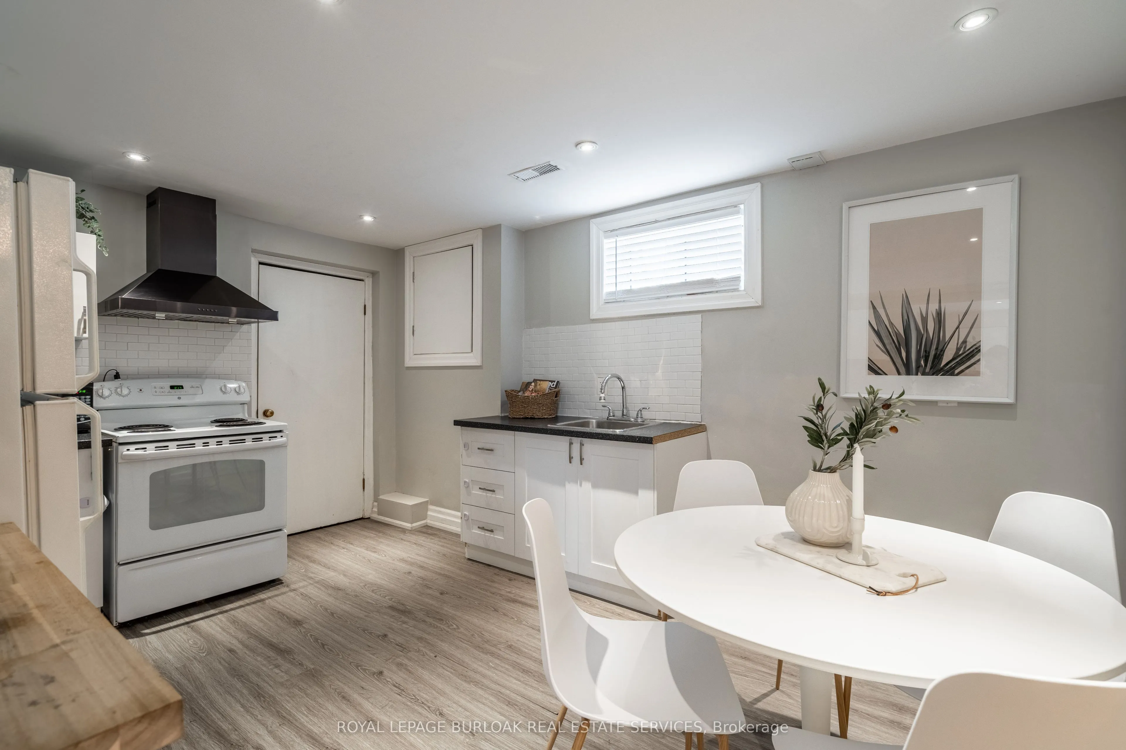 34 Briarwood Crescent, #Lower