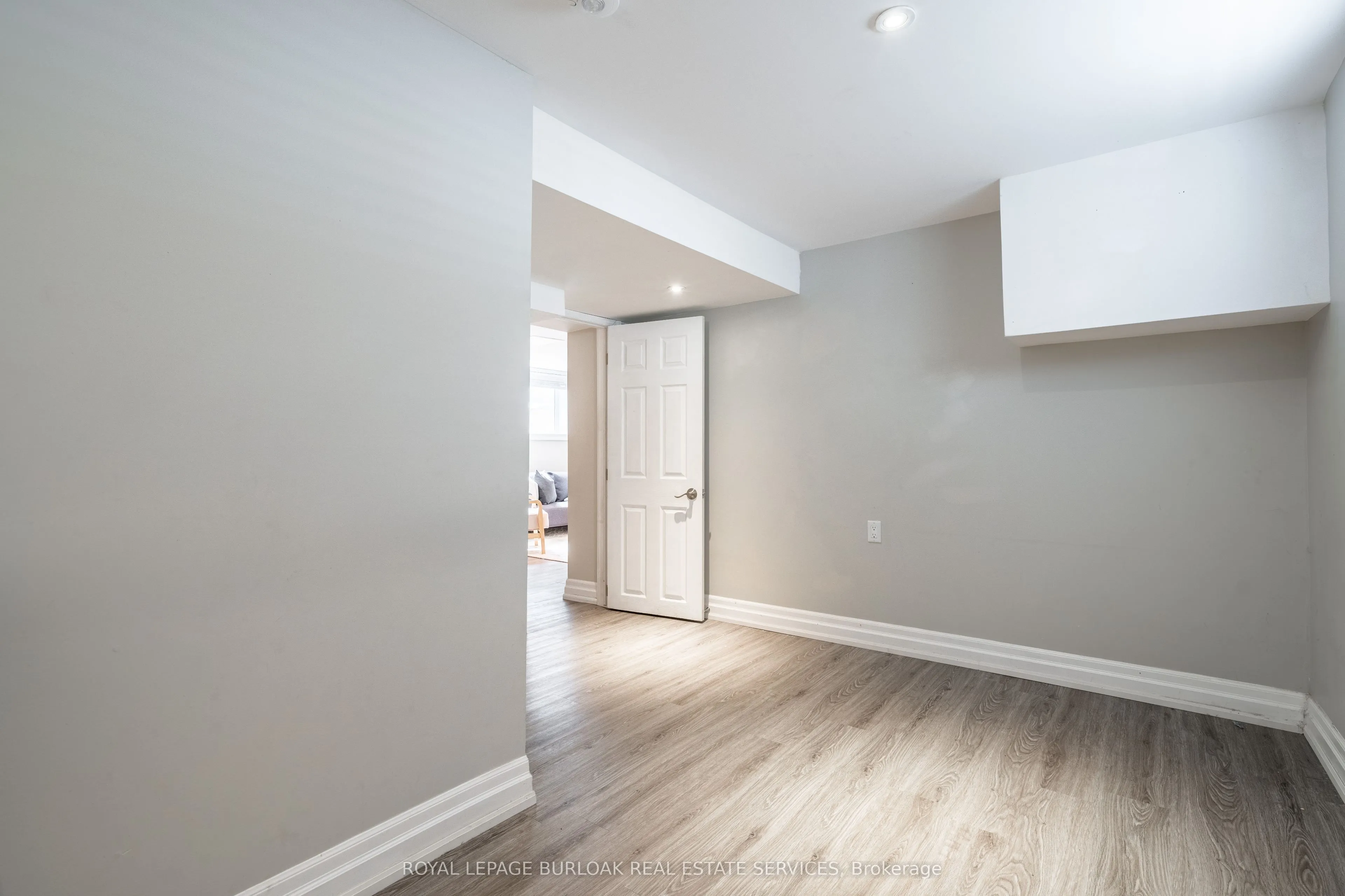 34 Briarwood Crescent, #Lower